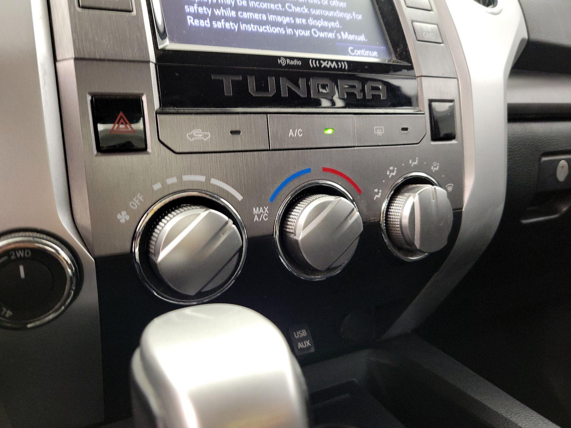 Thumbnail: 2015 Toyota Tundra - 16