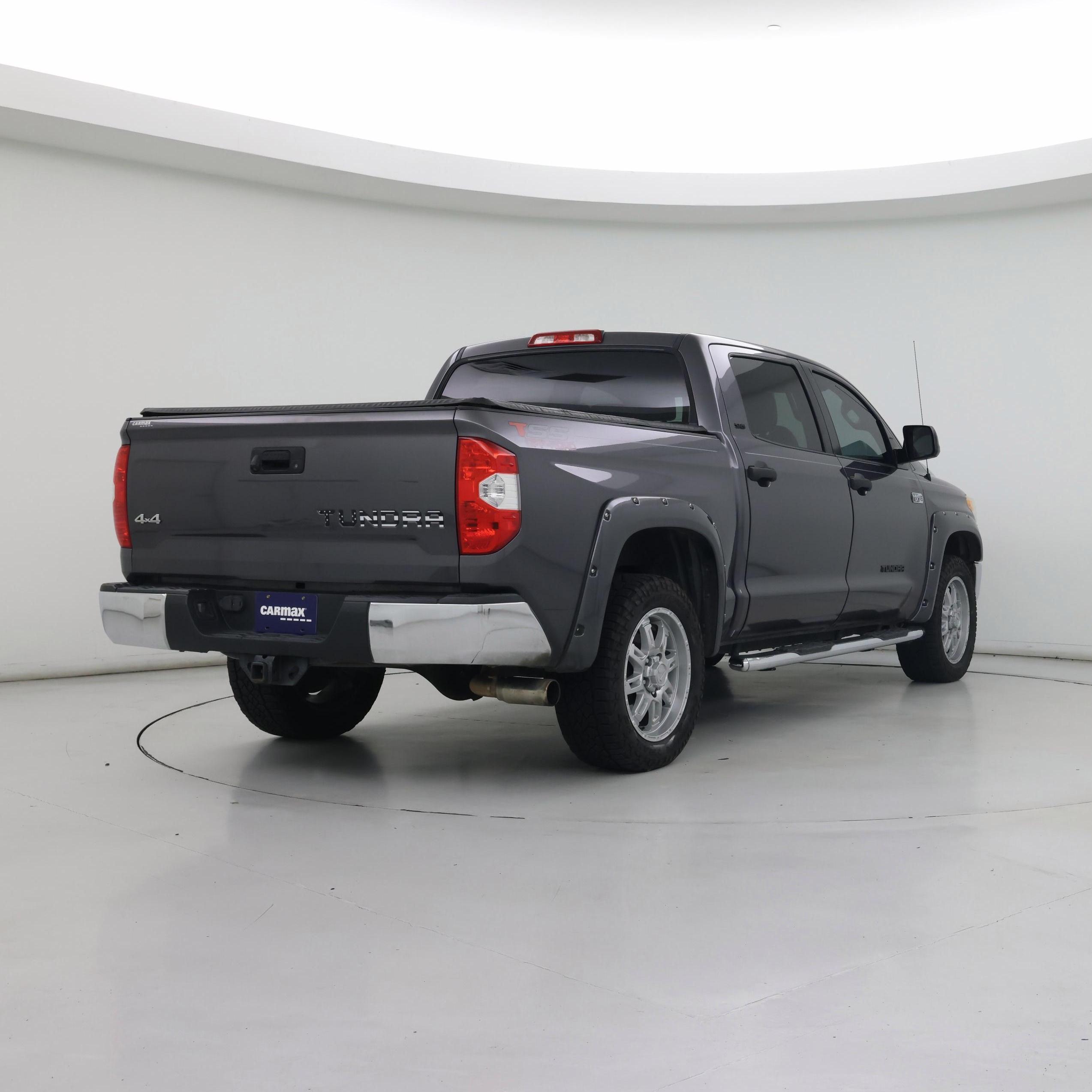 Thumbnail: 2015 Toyota Tundra - 8