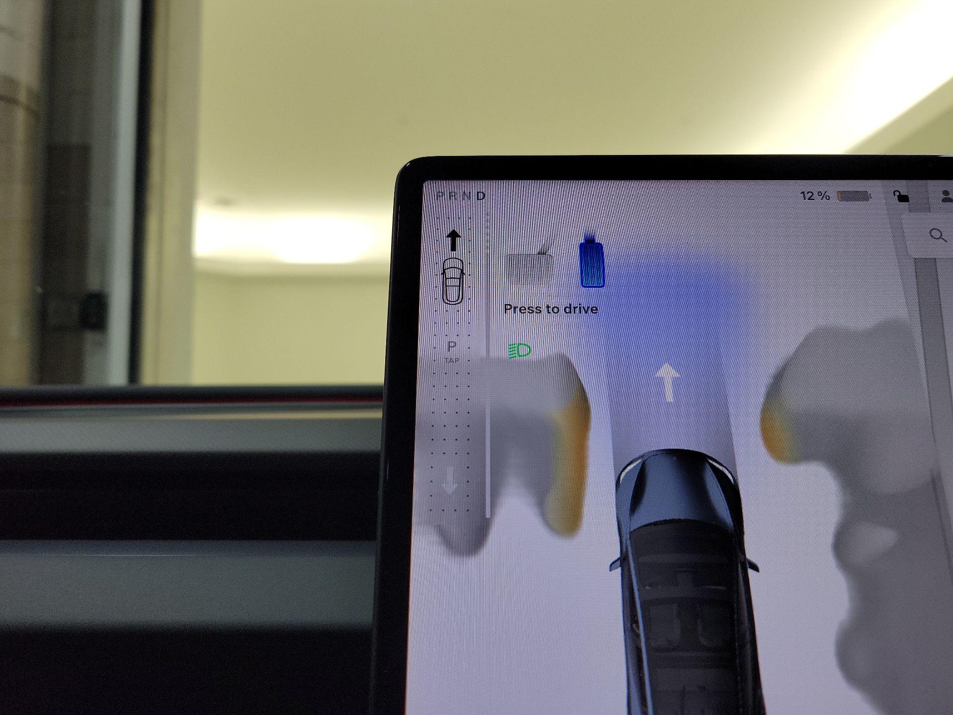 Thumbnail: 2025 Tesla Model 3 - 16