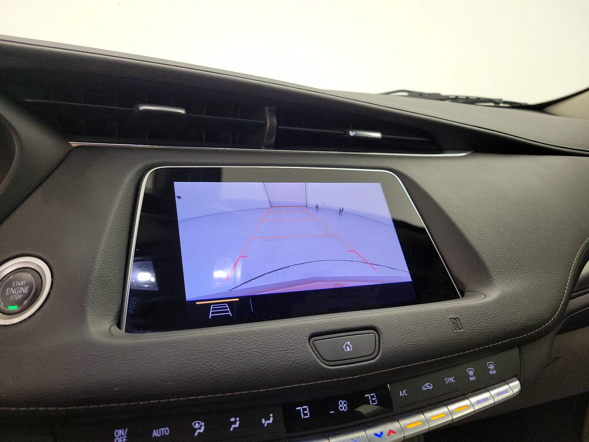 Thumbnail: 2019 Cadillac XT4 - 14