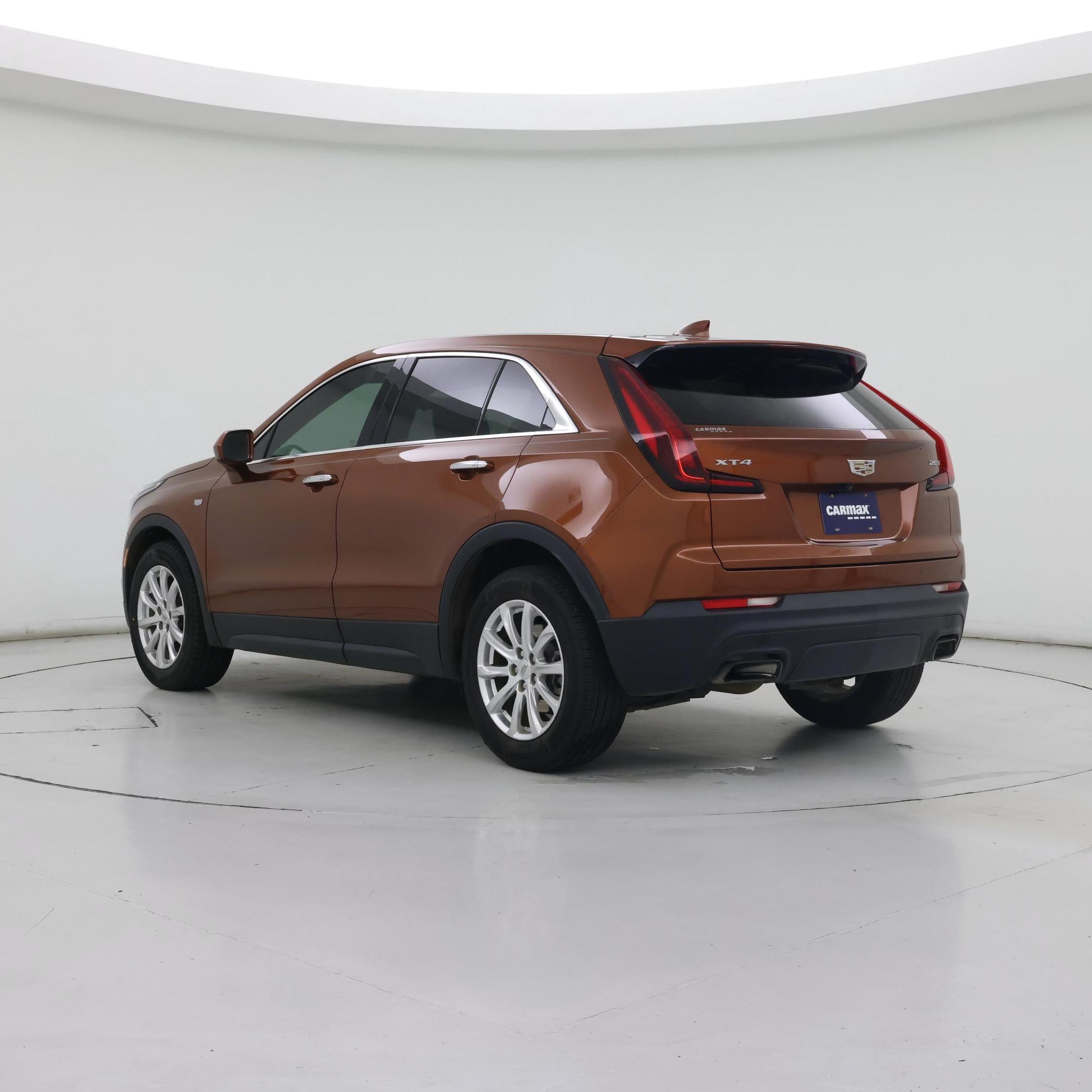 Thumbnail: 2019 Cadillac XT4 - 2