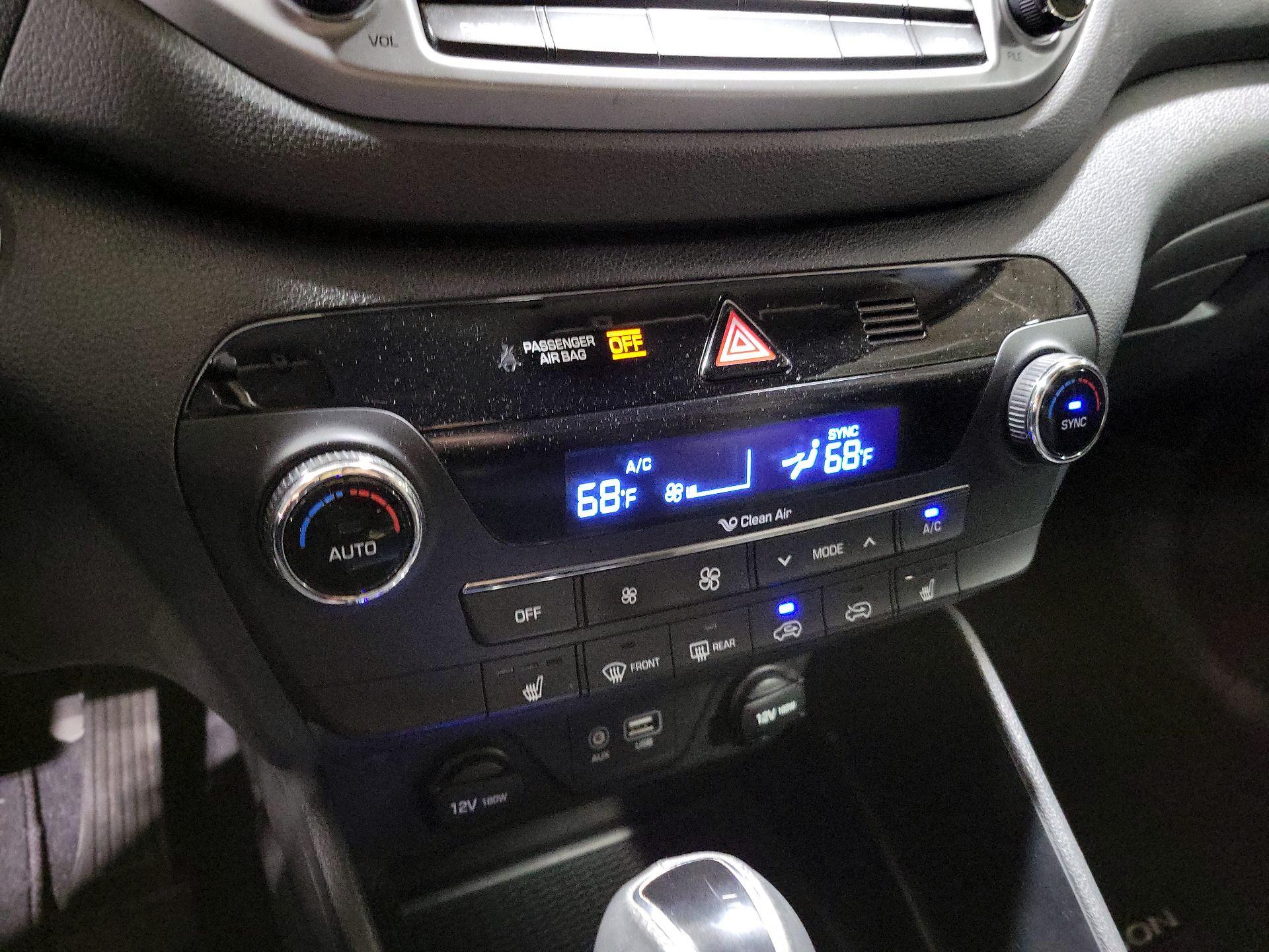 Thumbnail: 2017 Hyundai Tucson - 16