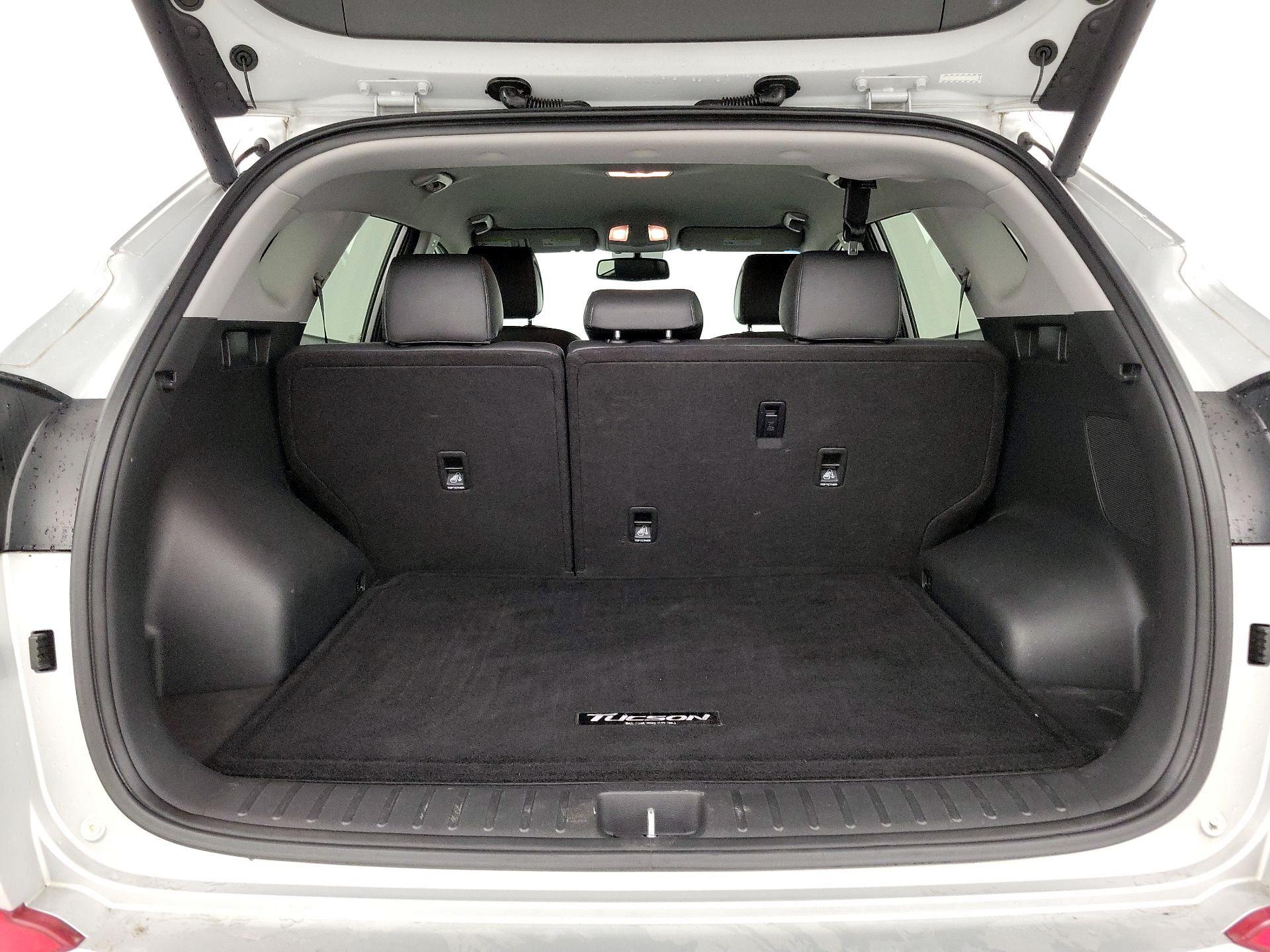 Thumbnail: 2017 Hyundai Tucson - 19