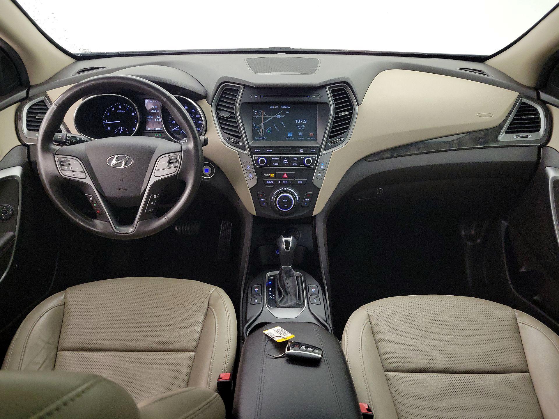 Thumbnail: 2017 Hyundai Santa Fe - 9