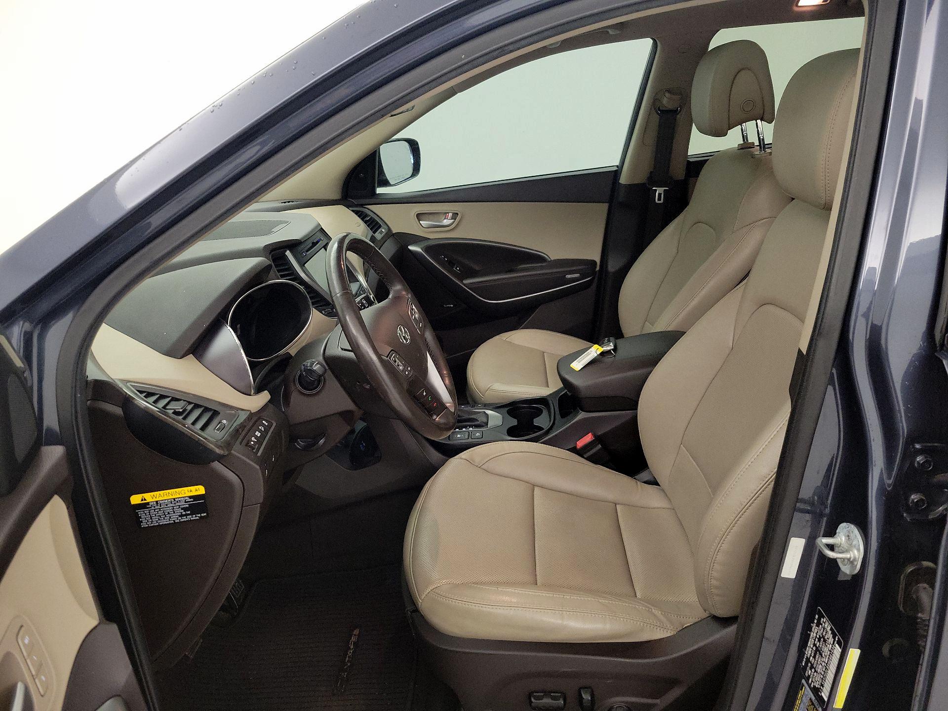 Thumbnail: 2017 Hyundai Santa Fe - 11