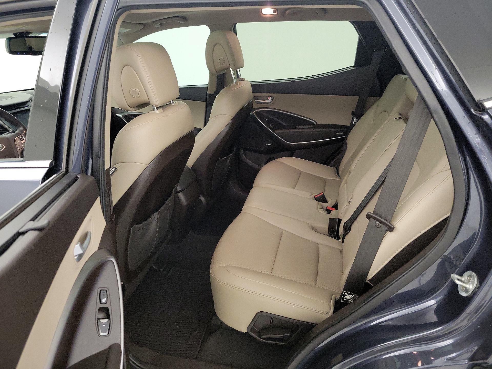 Thumbnail: 2017 Hyundai Santa Fe - 20