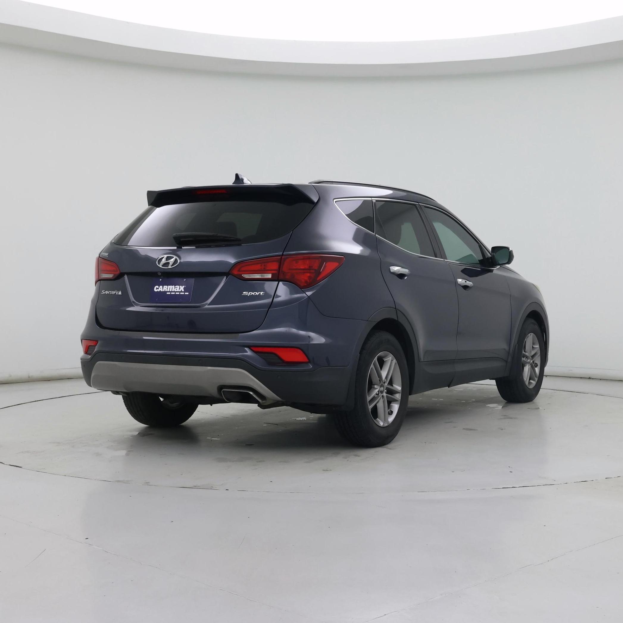 Thumbnail: 2017 Hyundai Santa Fe - 8