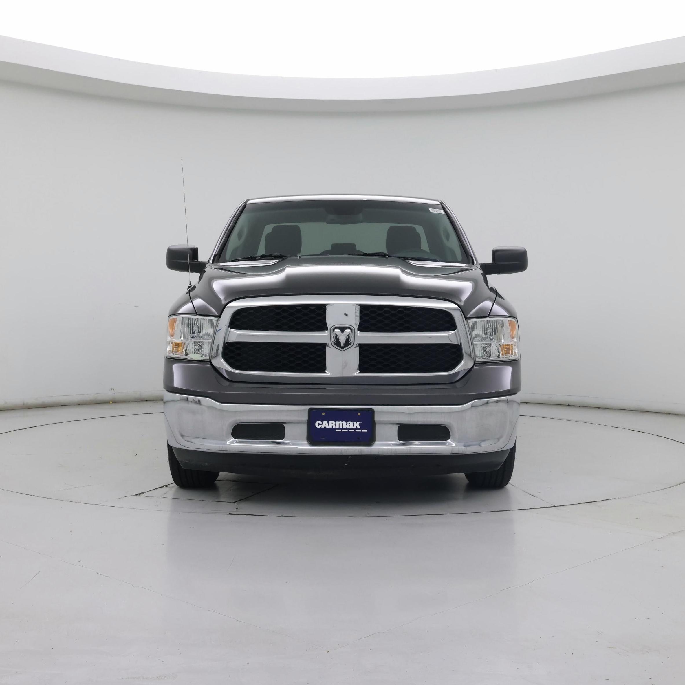 Thumbnail: 2019 RAM 1500 Classic - 5
