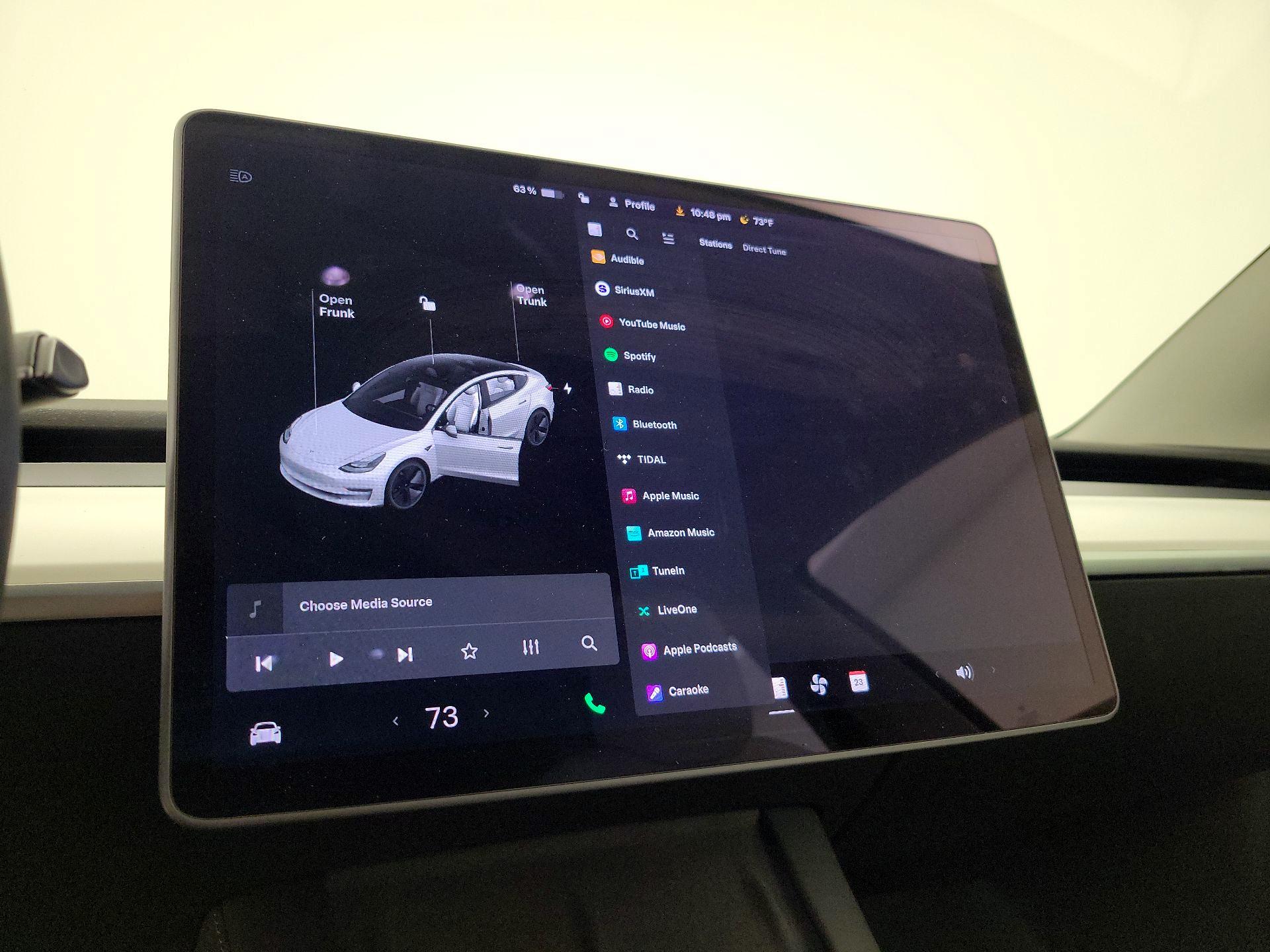 Thumbnail: 2021 Tesla Model 3 - 15