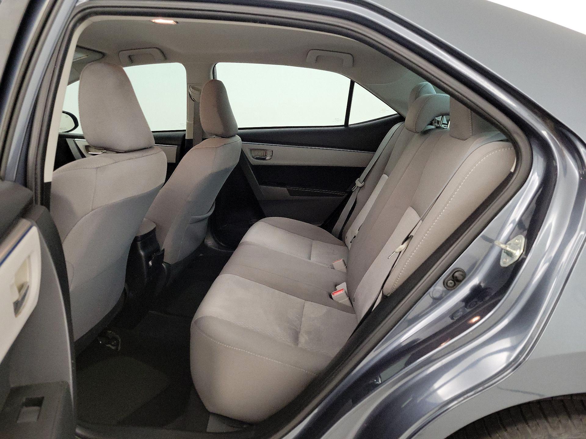 Thumbnail: 2014 Toyota Corolla - 18