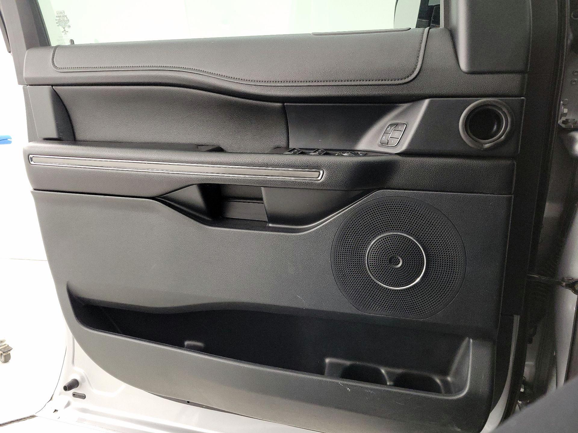 Thumbnail: 2021 Ford Expedition - 12