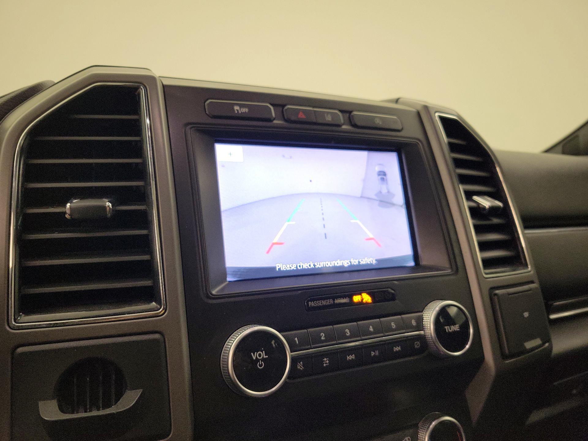 Thumbnail: 2021 Ford Expedition - 14