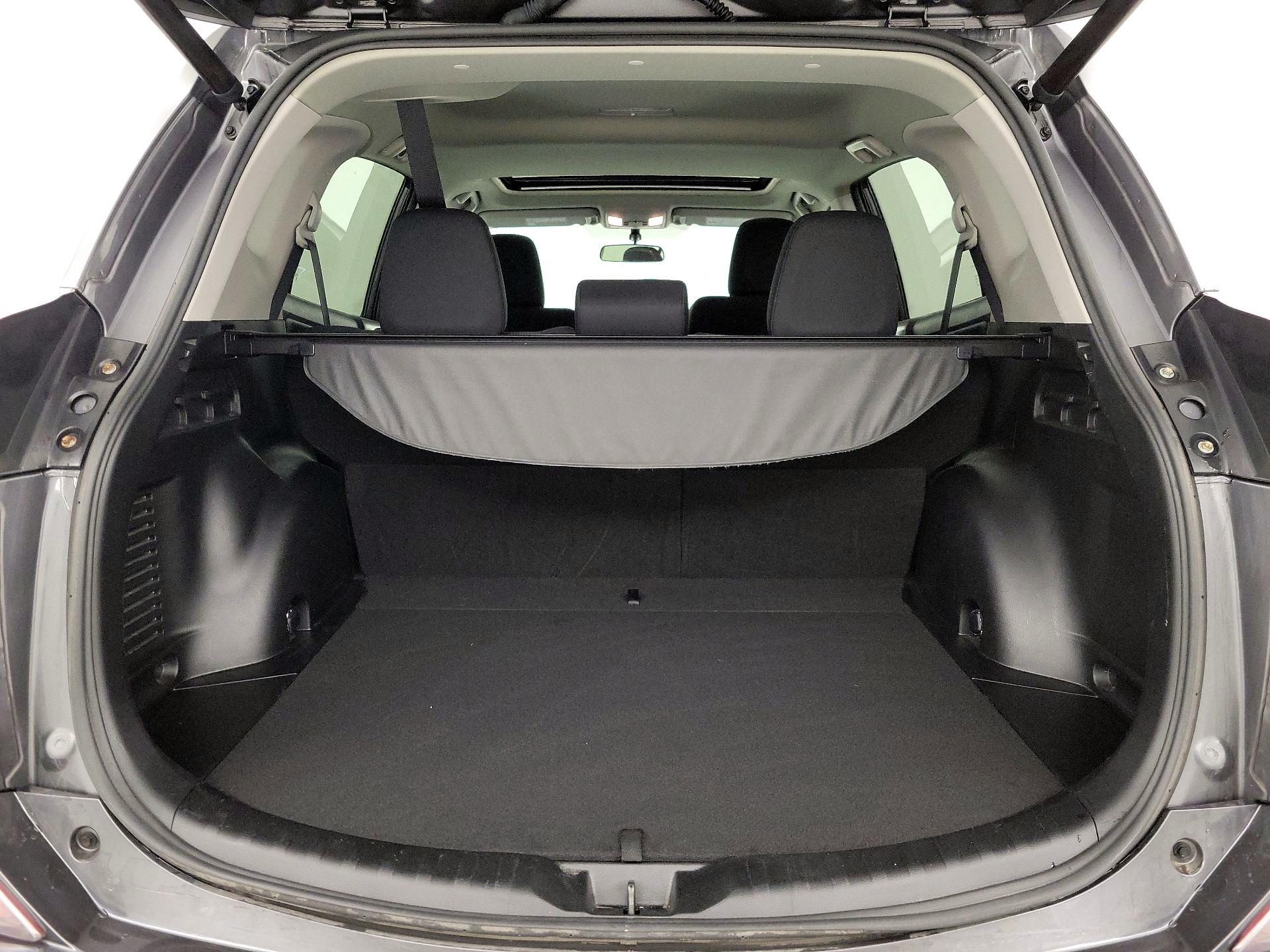 Thumbnail: 2016 Toyota RAV4 - 20