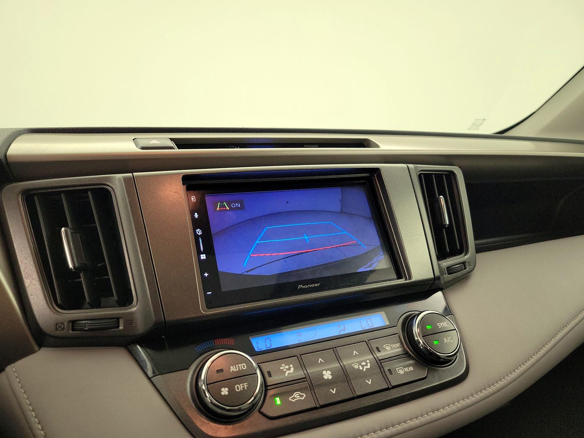 Thumbnail: 2014 Toyota RAV4 - 14