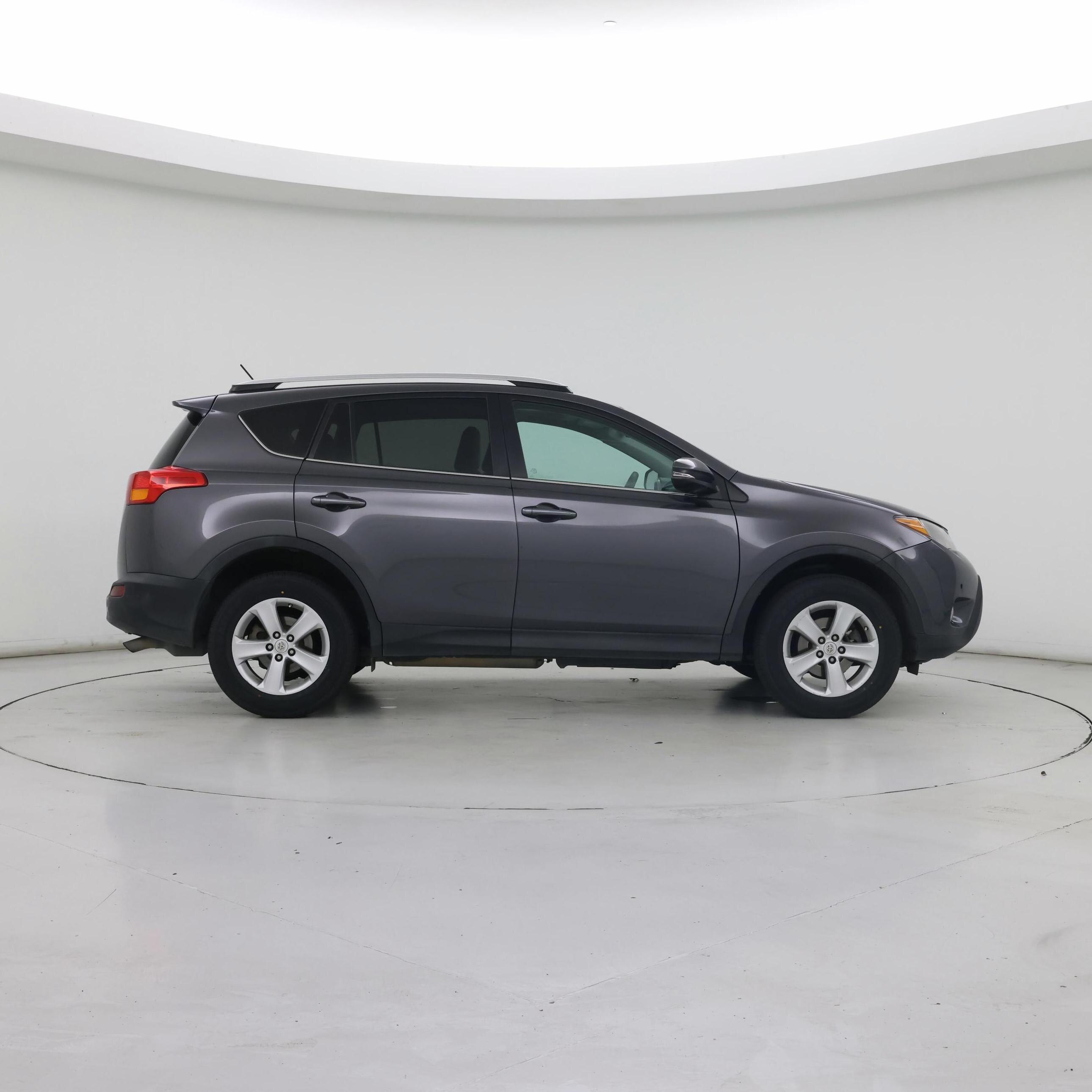 Thumbnail: 2014 Toyota RAV4 - 7