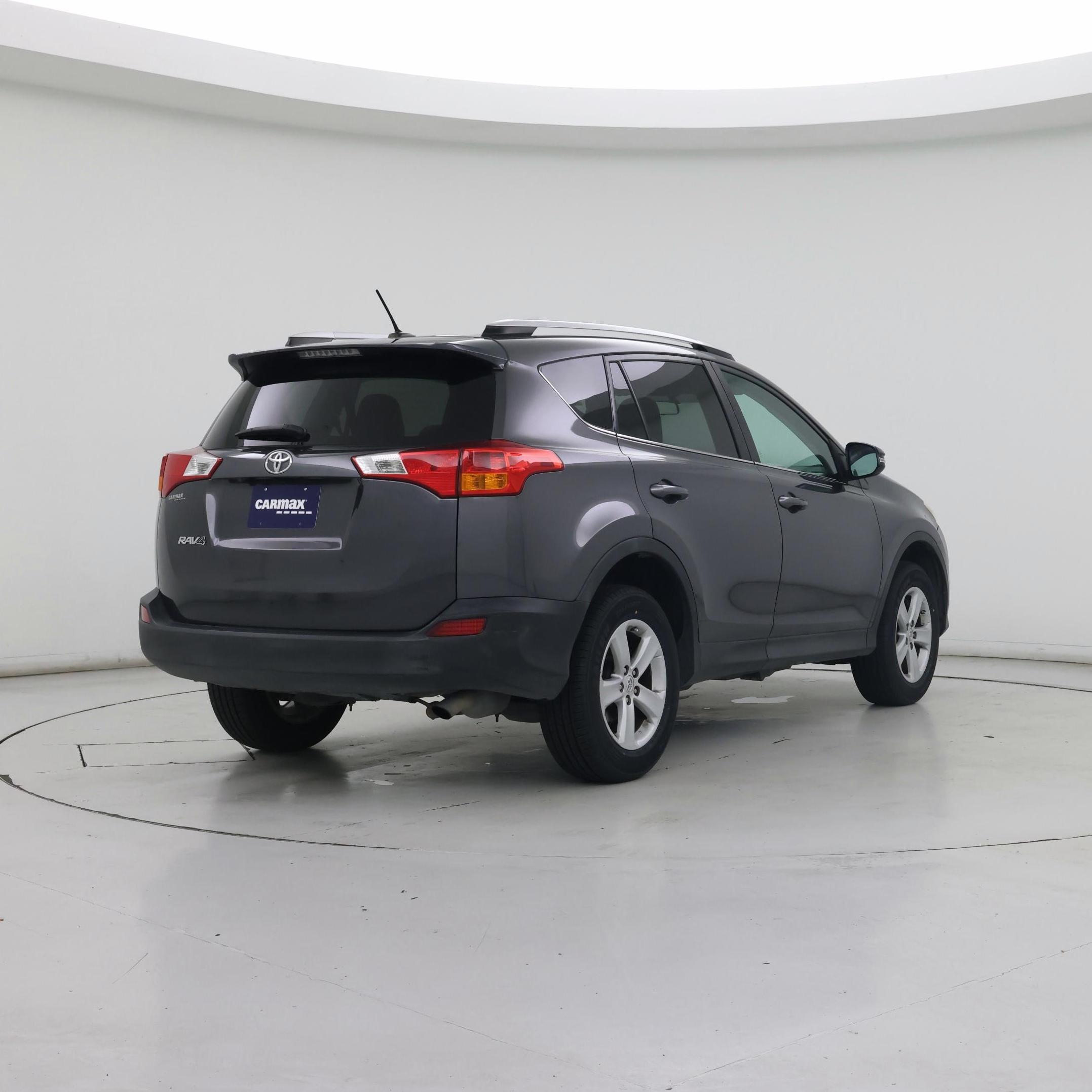 Thumbnail: 2014 Toyota RAV4 - 8