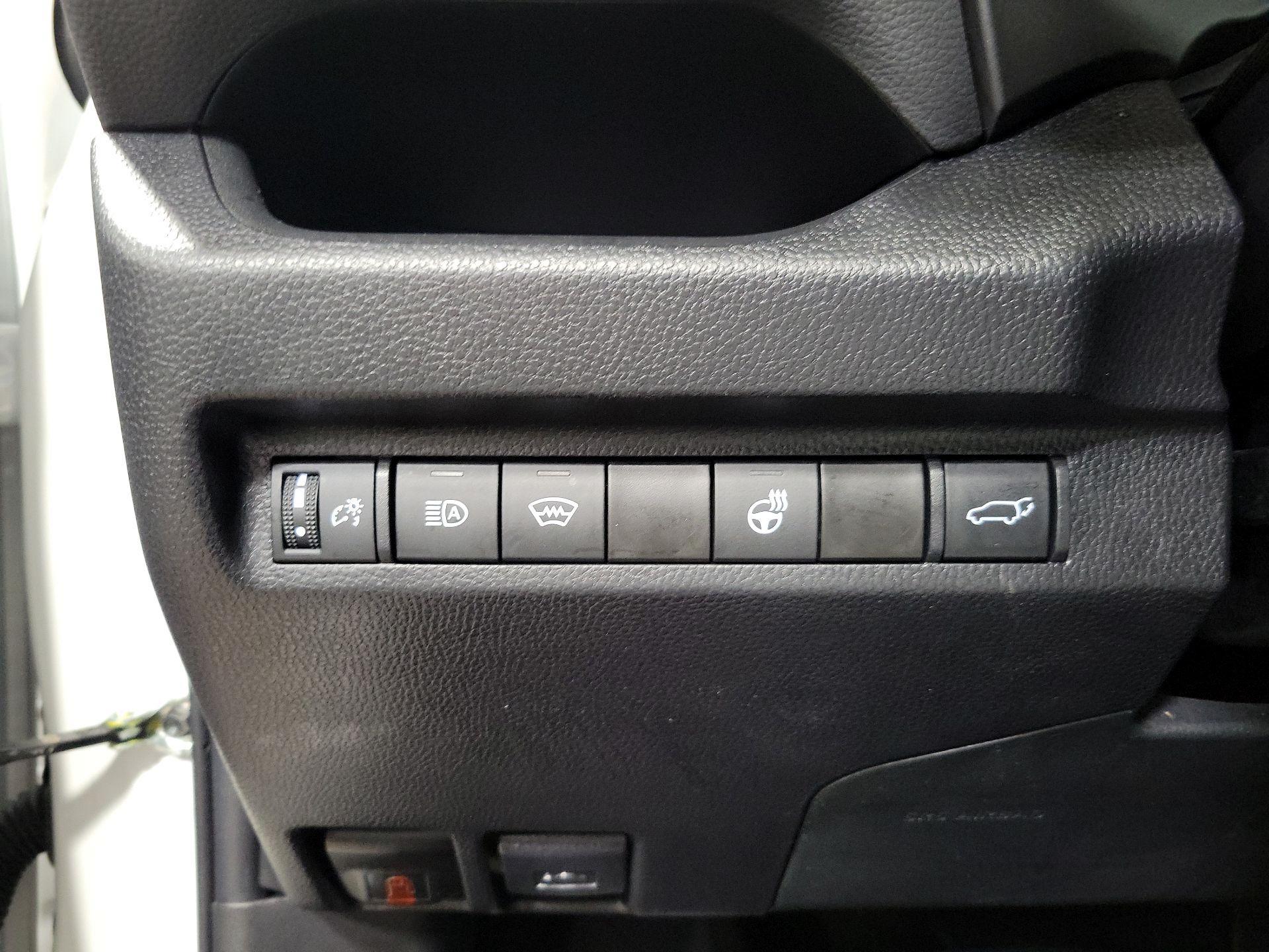 Thumbnail: 2023 Toyota RAV4 - 13