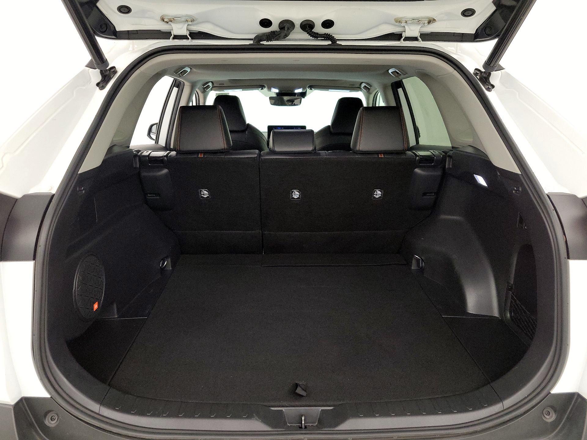 Thumbnail: 2023 Toyota RAV4 - 20