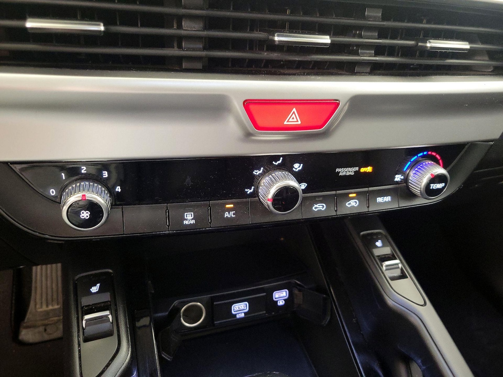 2021 Kia Telluride S - Photo 17