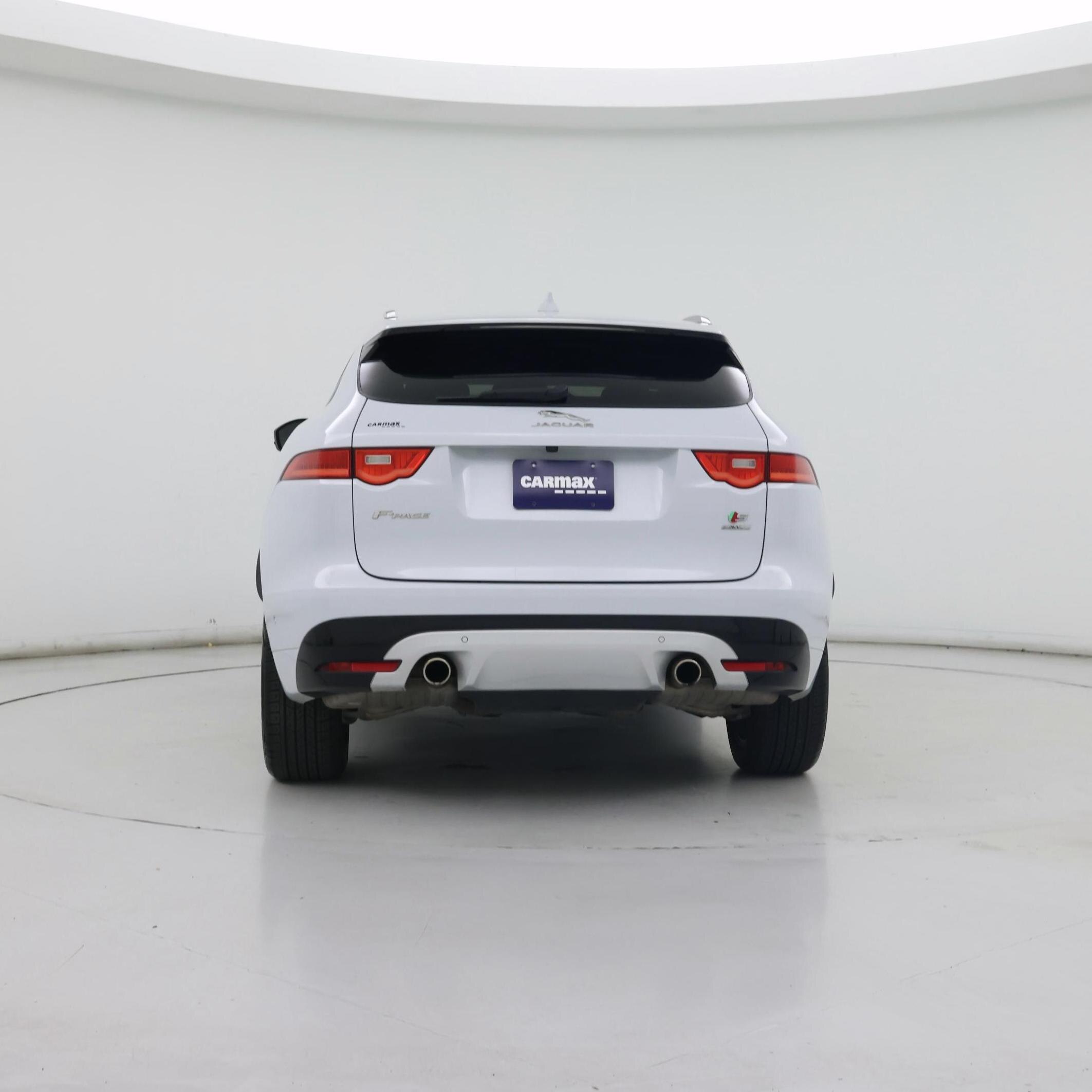 Thumbnail: 2018 Jaguar F-Pace - 6