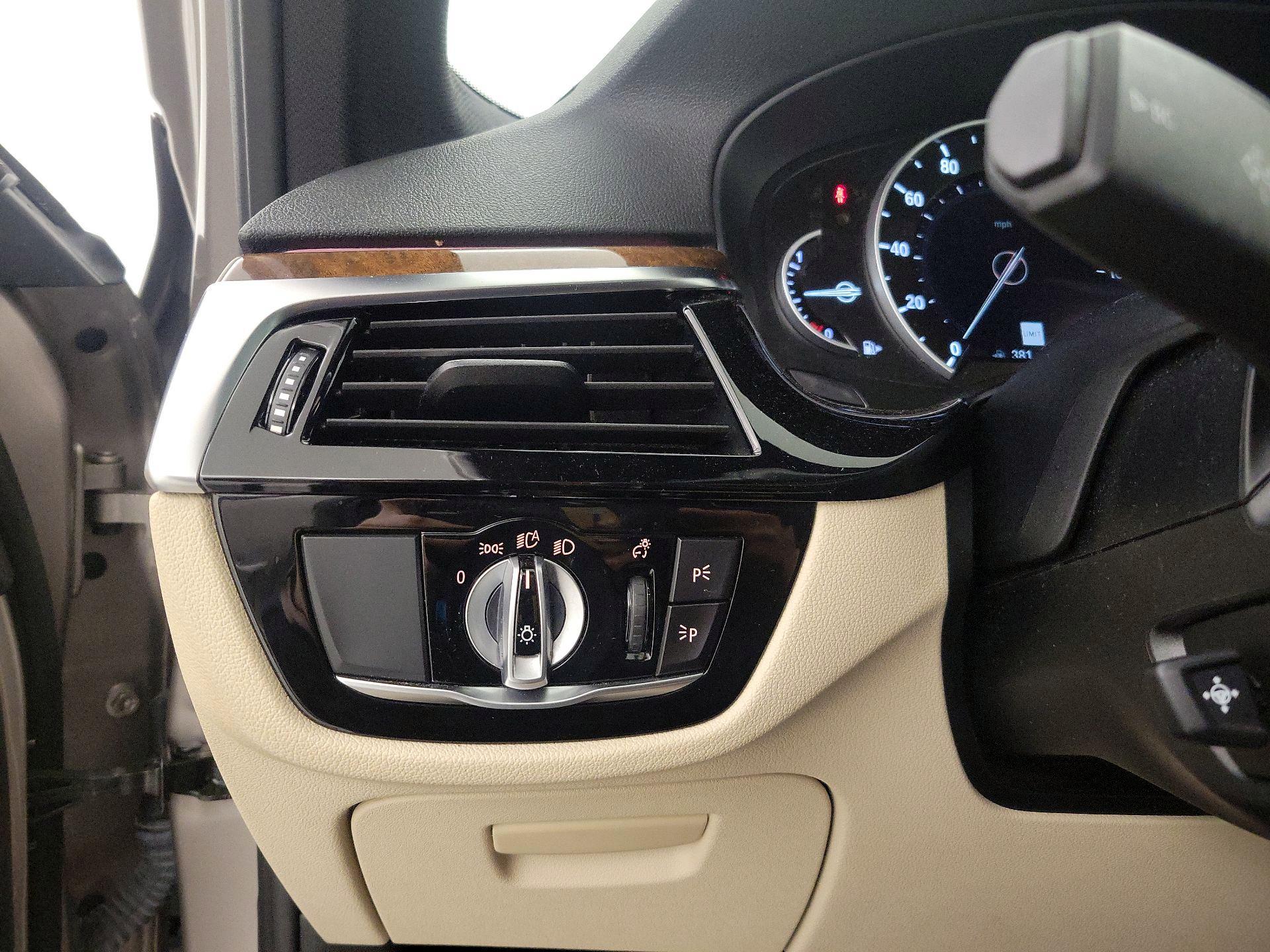 Thumbnail: 2019 BMW 5 Series - 13