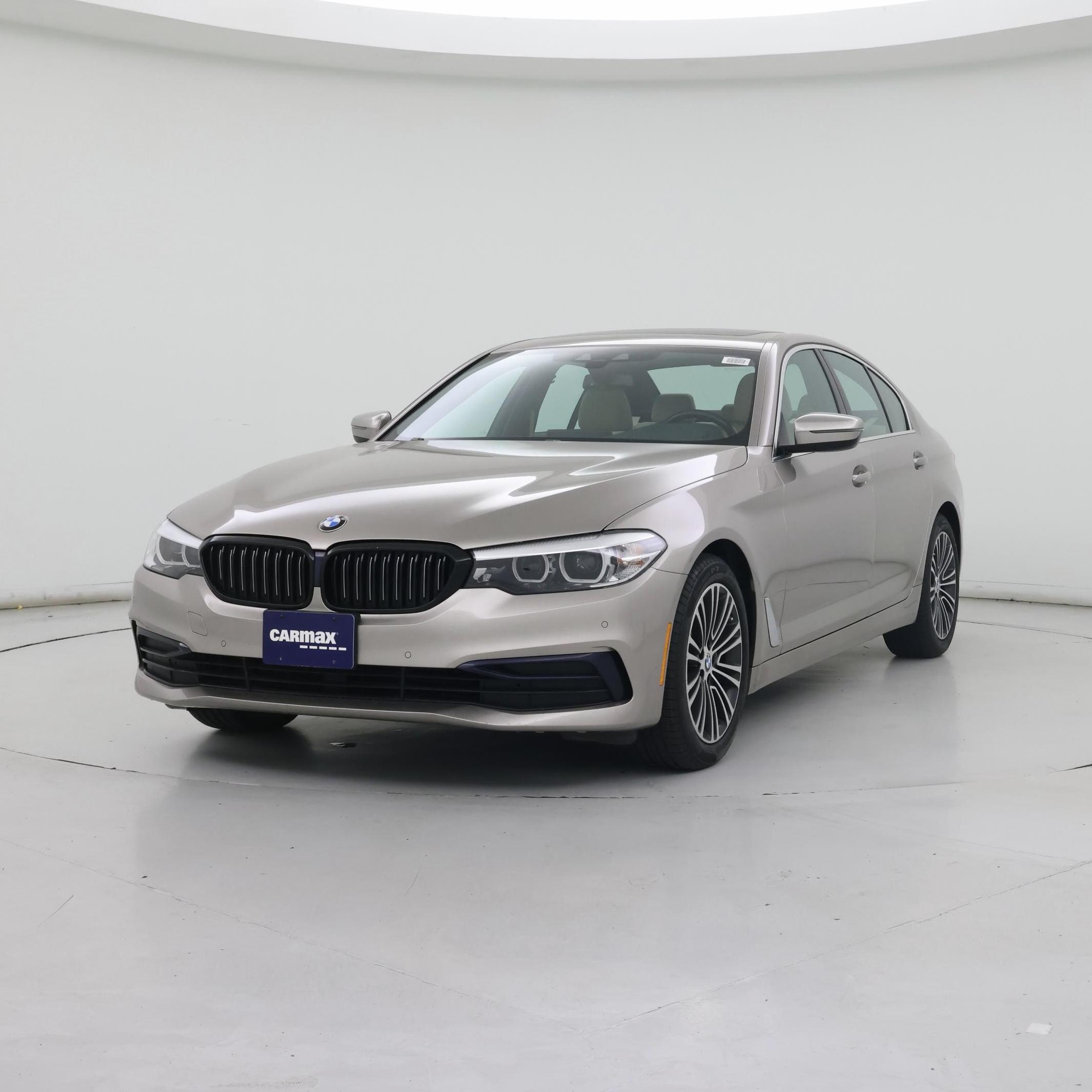 Thumbnail: 2019 BMW 5 Series - 4