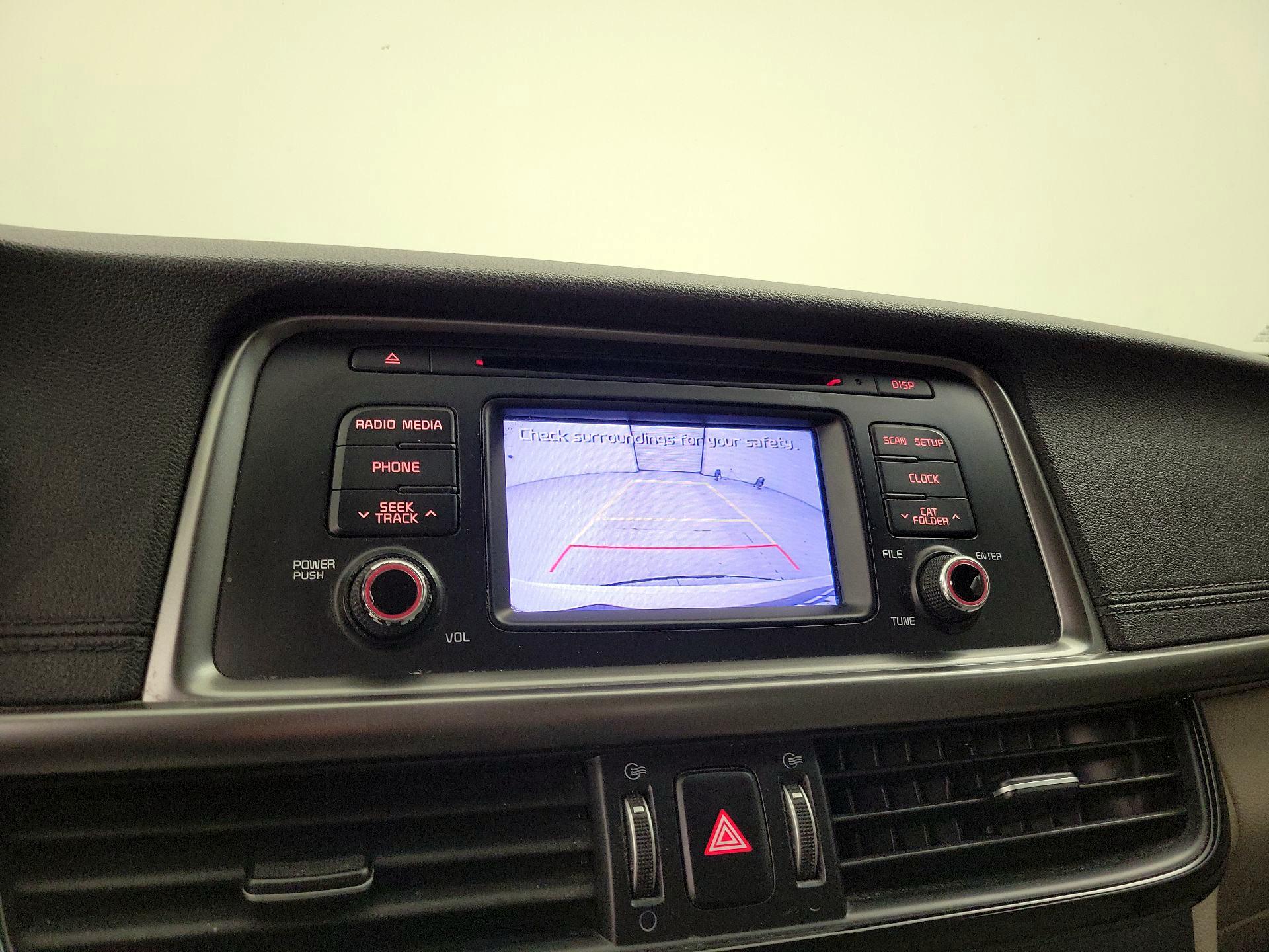 Thumbnail: 2016 Kia Optima - 14