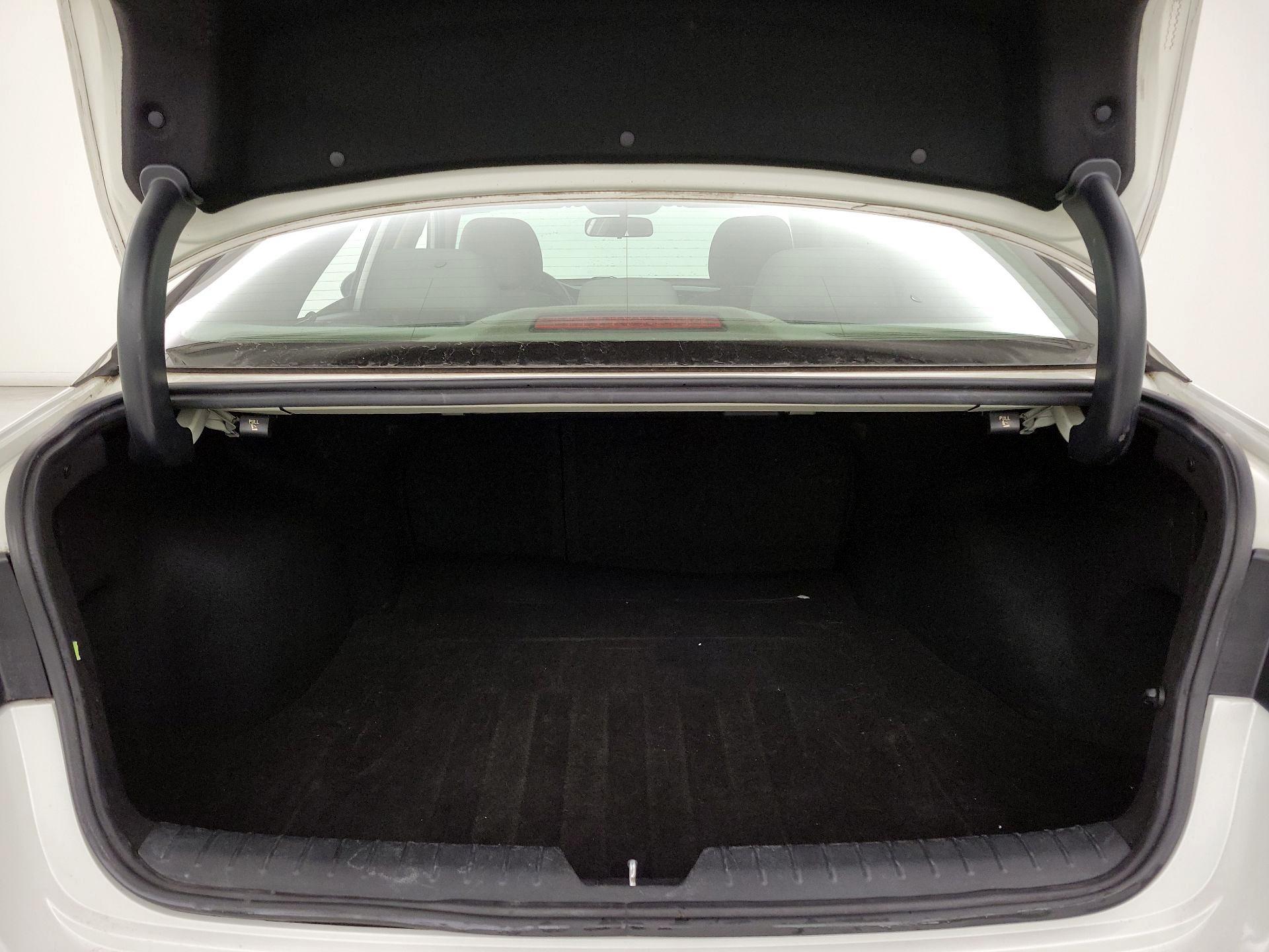 Thumbnail: 2016 Kia Optima - 19