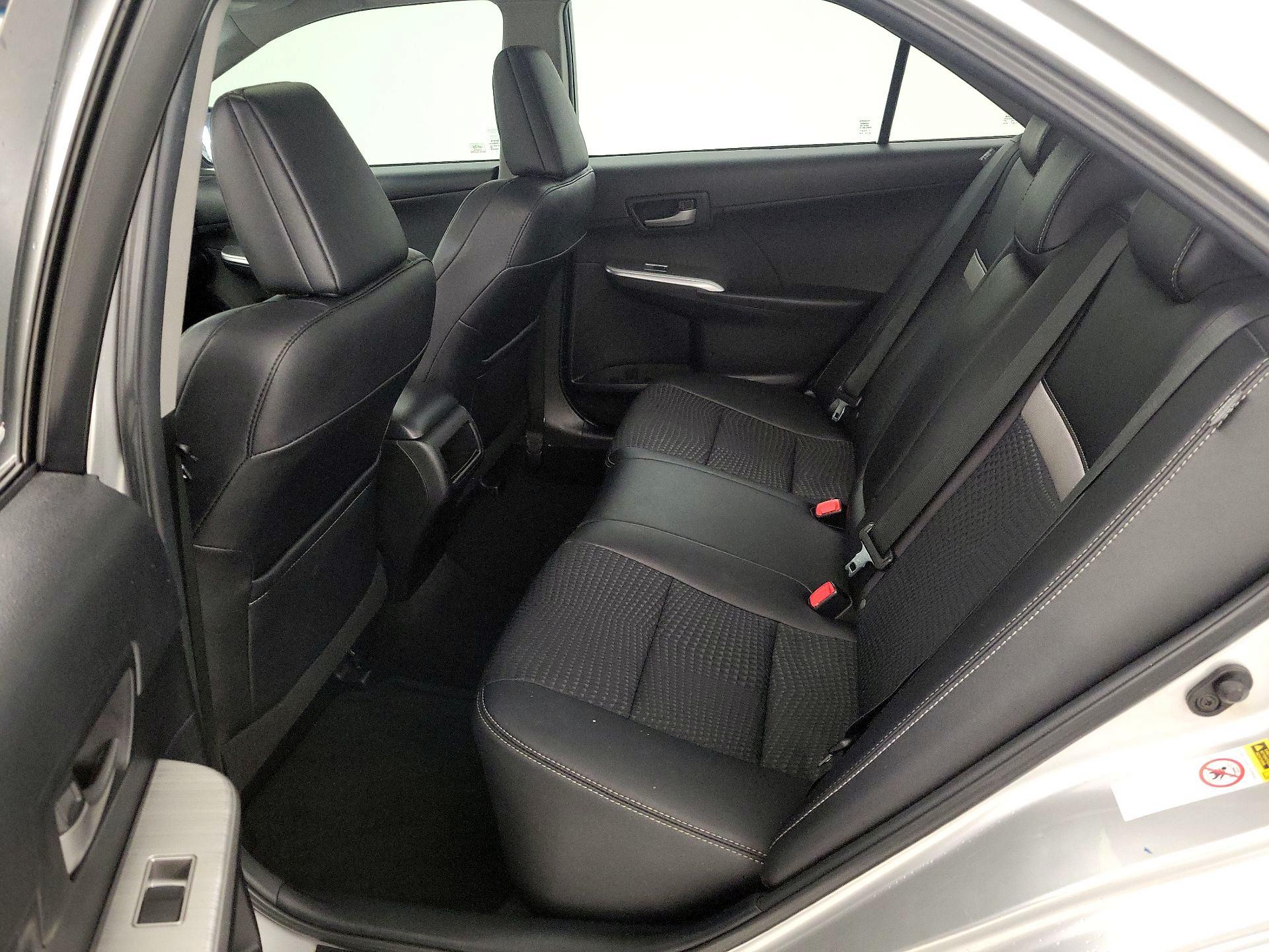 Thumbnail: 2014 Toyota Camry - 20