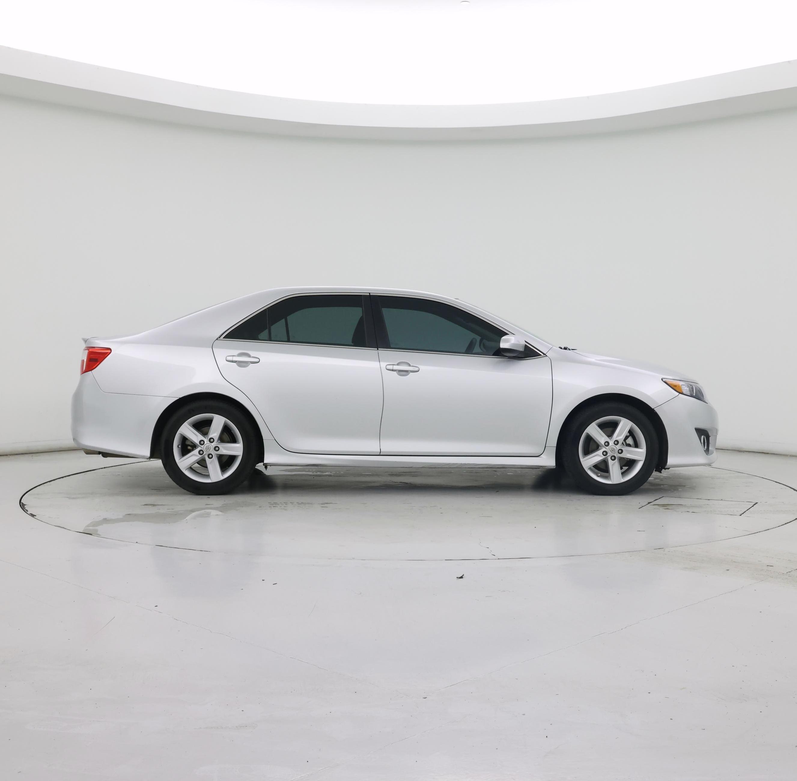 Thumbnail: 2014 Toyota Camry - 7