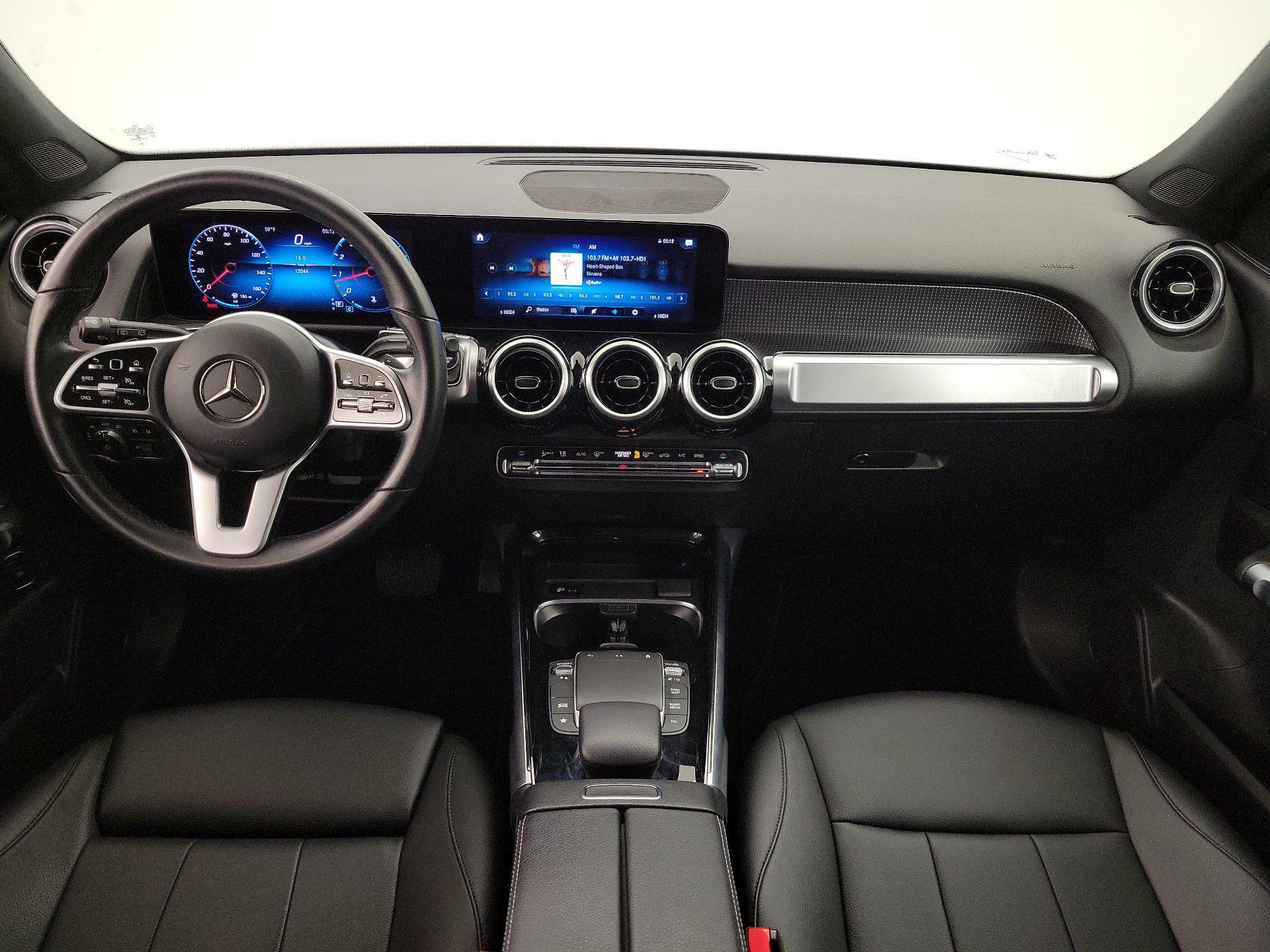 Thumbnail: 2022 Mercedes-Benz GLB - 9