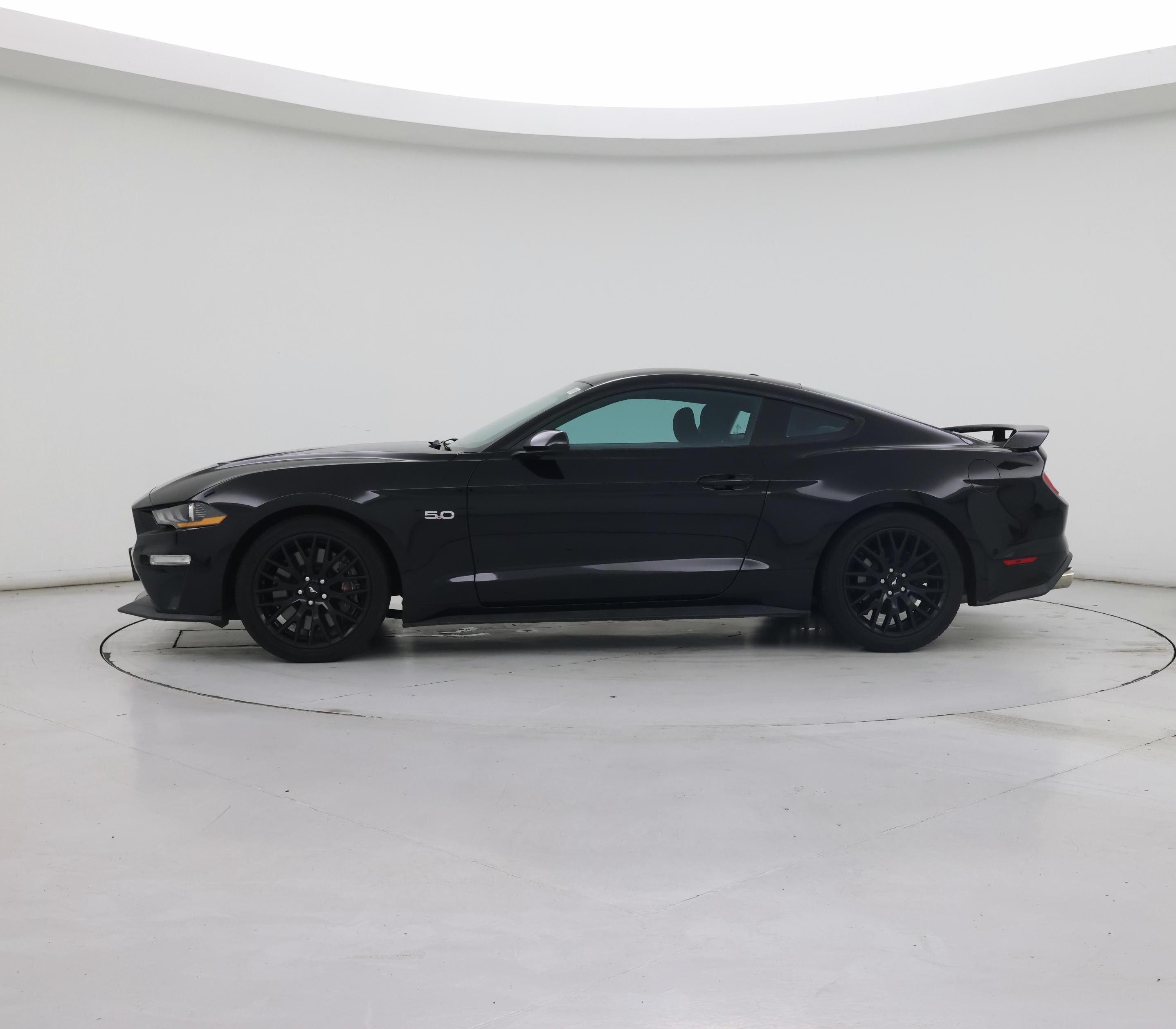 Thumbnail: 2019 Ford Mustang - 3