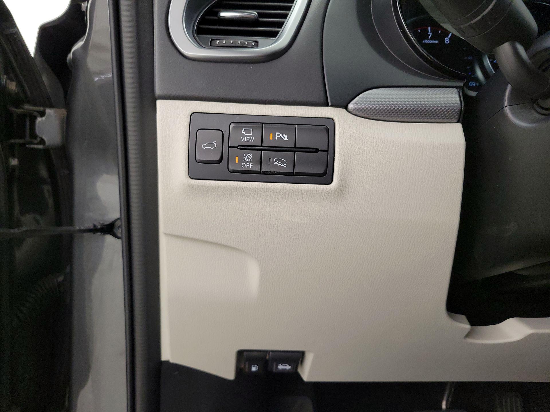 Thumbnail: 2022 Mazda CX-9 - 13