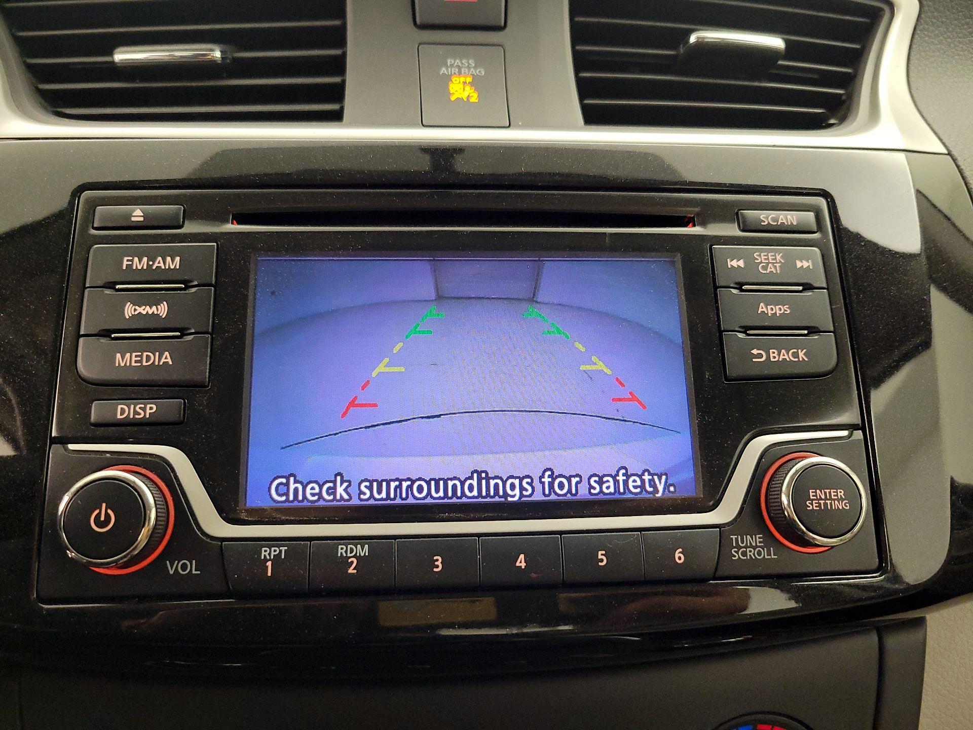 Thumbnail: 2016 Nissan Sentra - 14