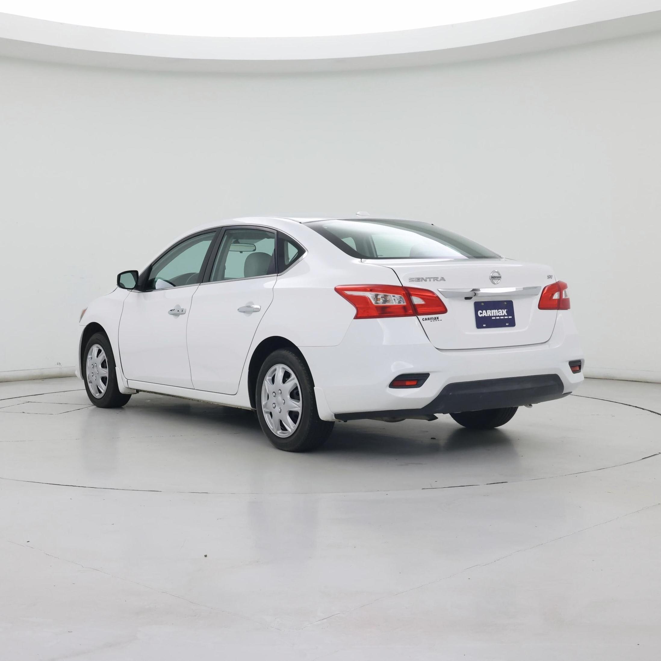 Thumbnail: 2016 Nissan Sentra - 2