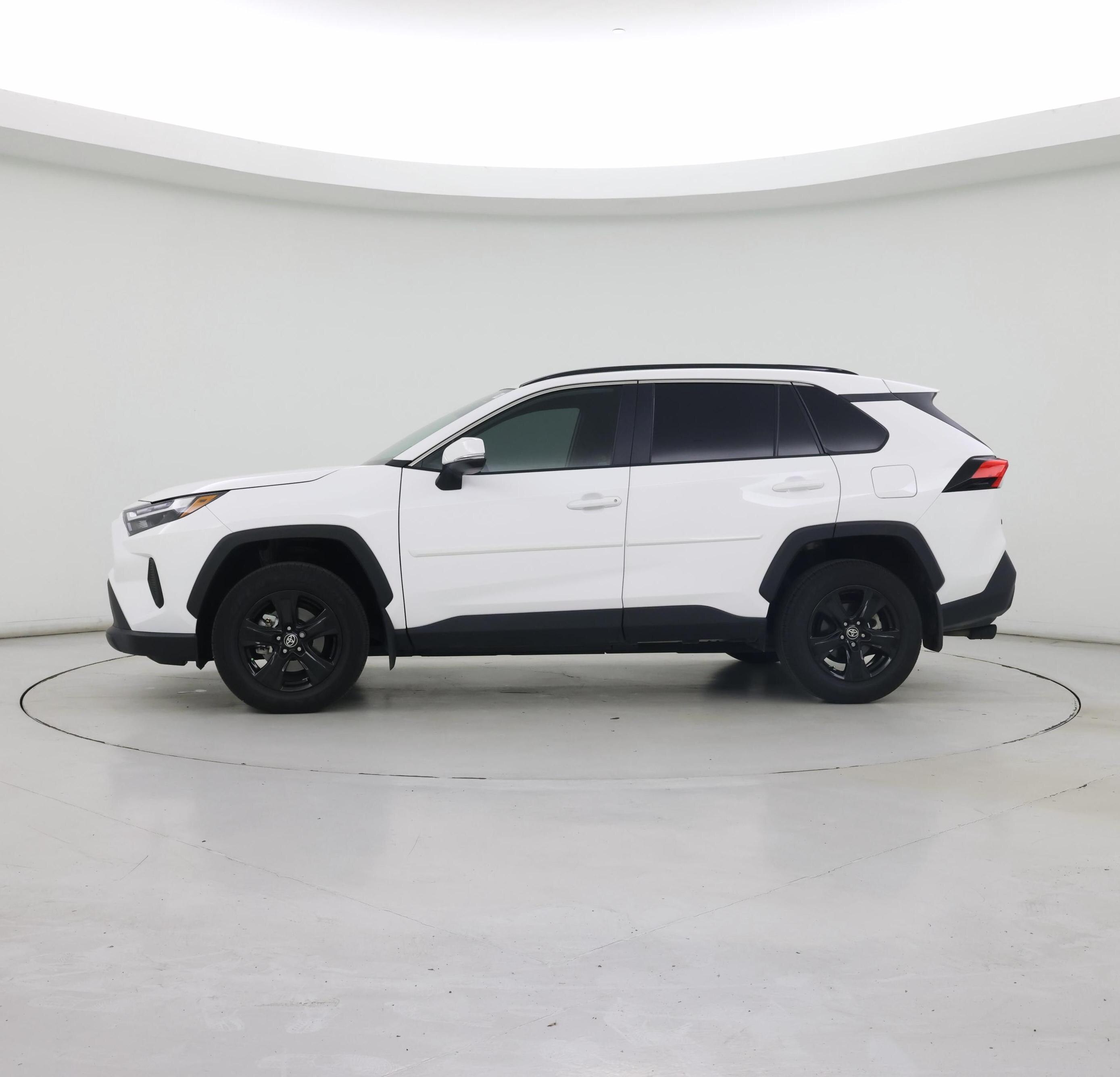 Thumbnail: 2024 Toyota RAV4 - 3