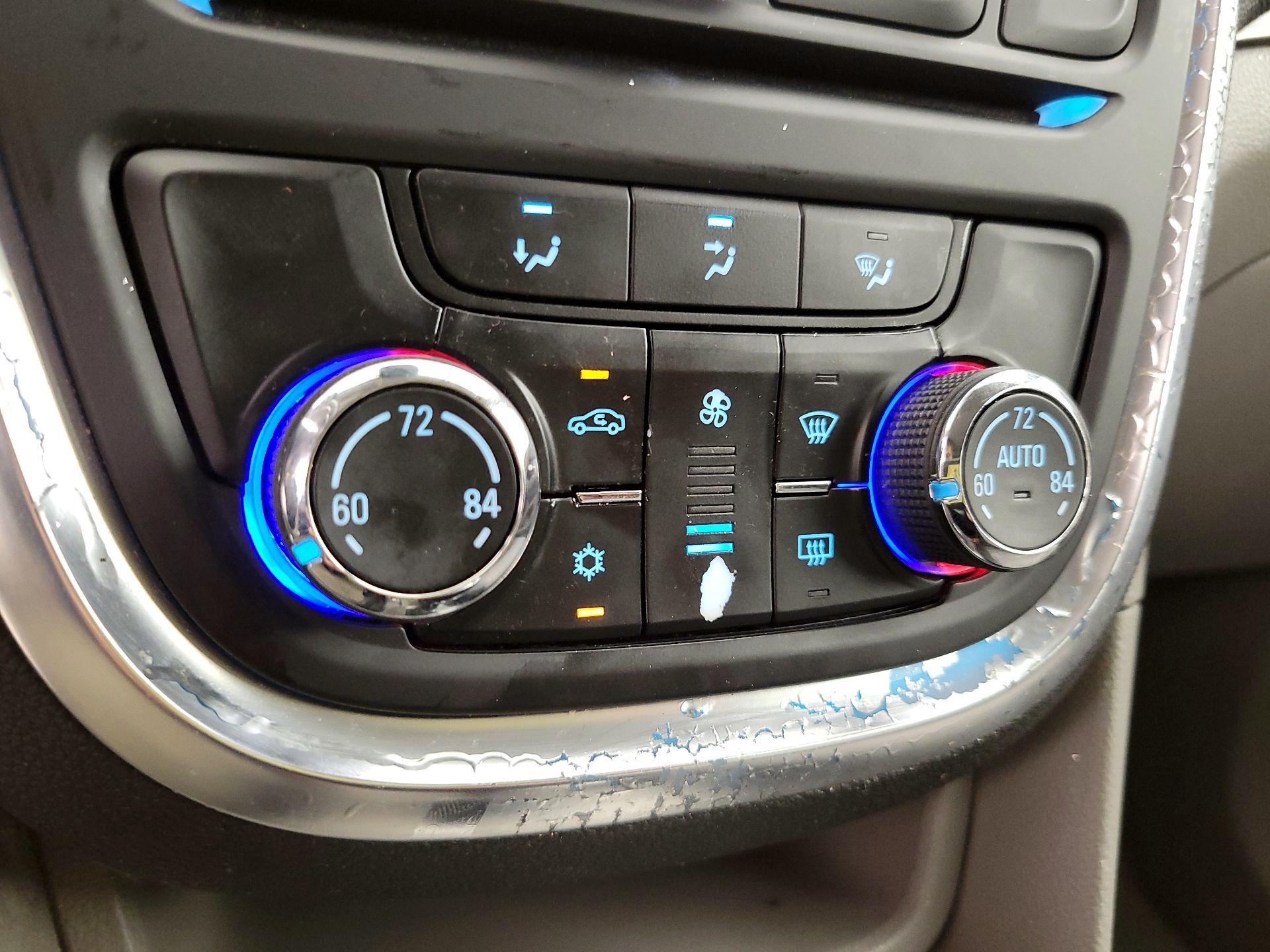 Thumbnail: 2016 Buick Encore - 16
