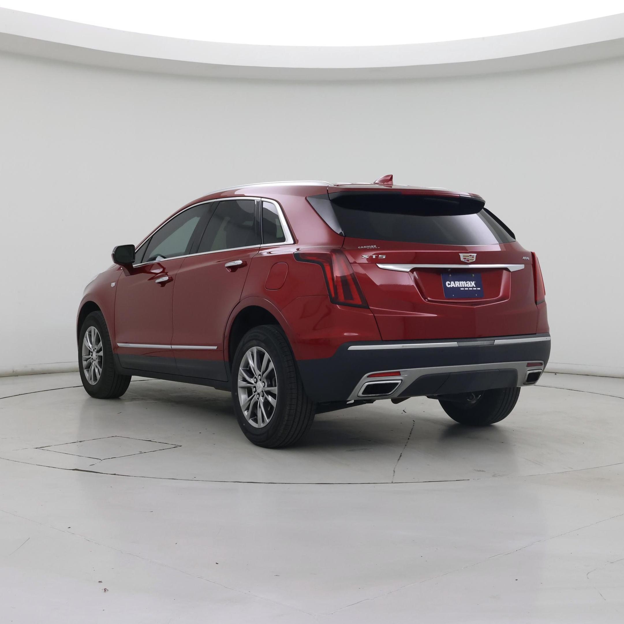Thumbnail: 2021 Cadillac XT5 - 2