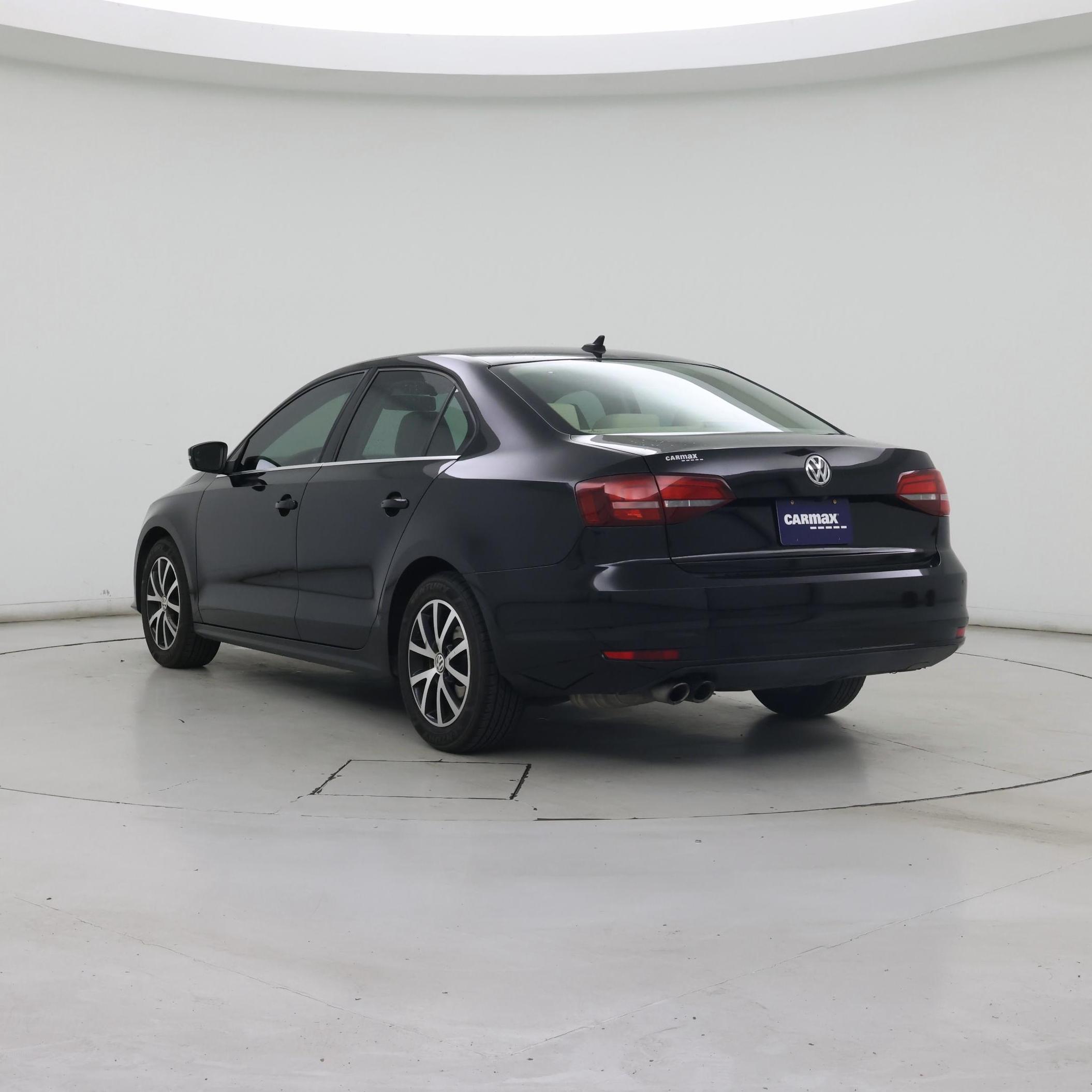 Thumbnail: 2017 Volkswagen Jetta - 2