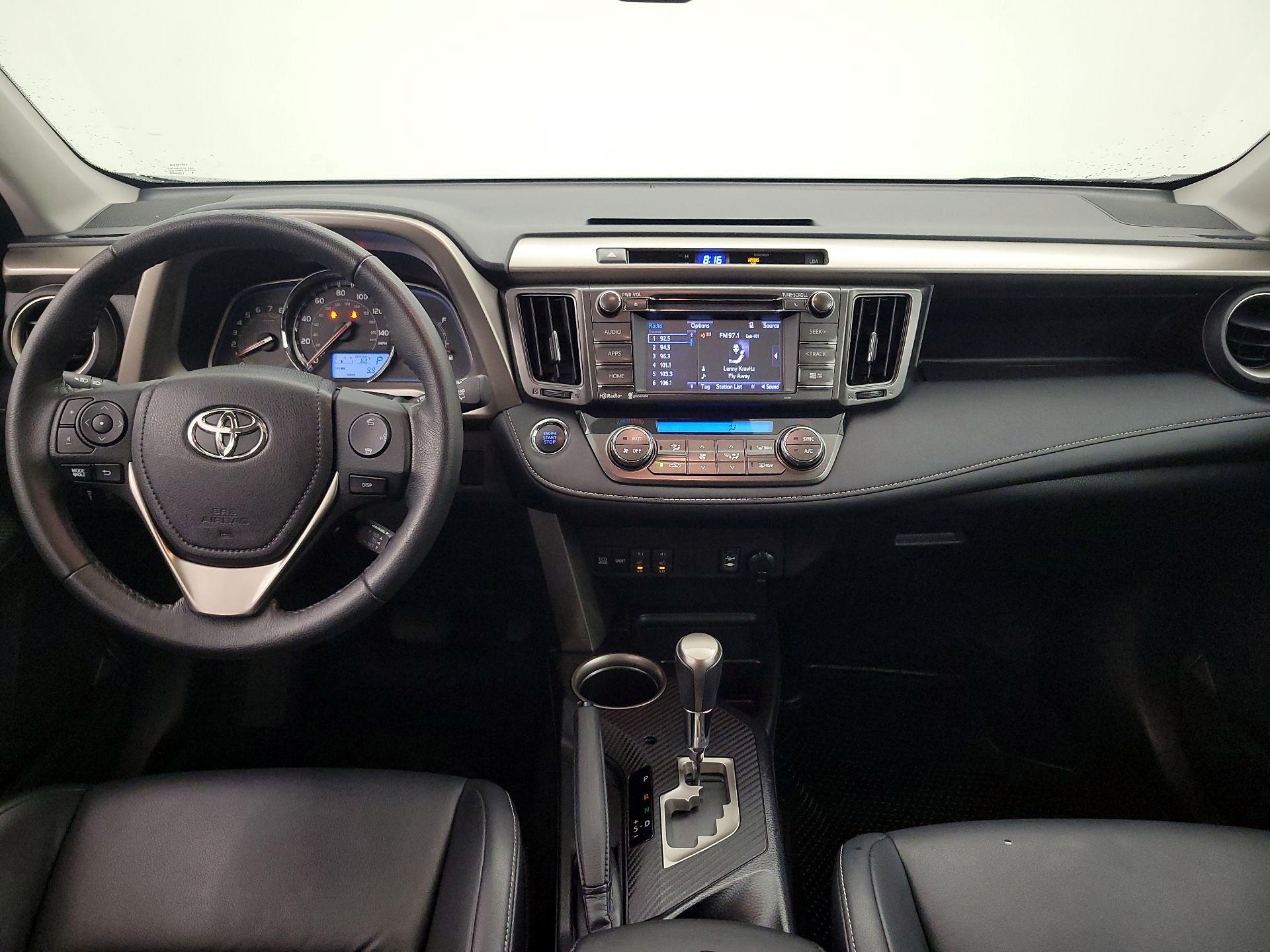 Thumbnail: 2015 Toyota RAV4 - 9