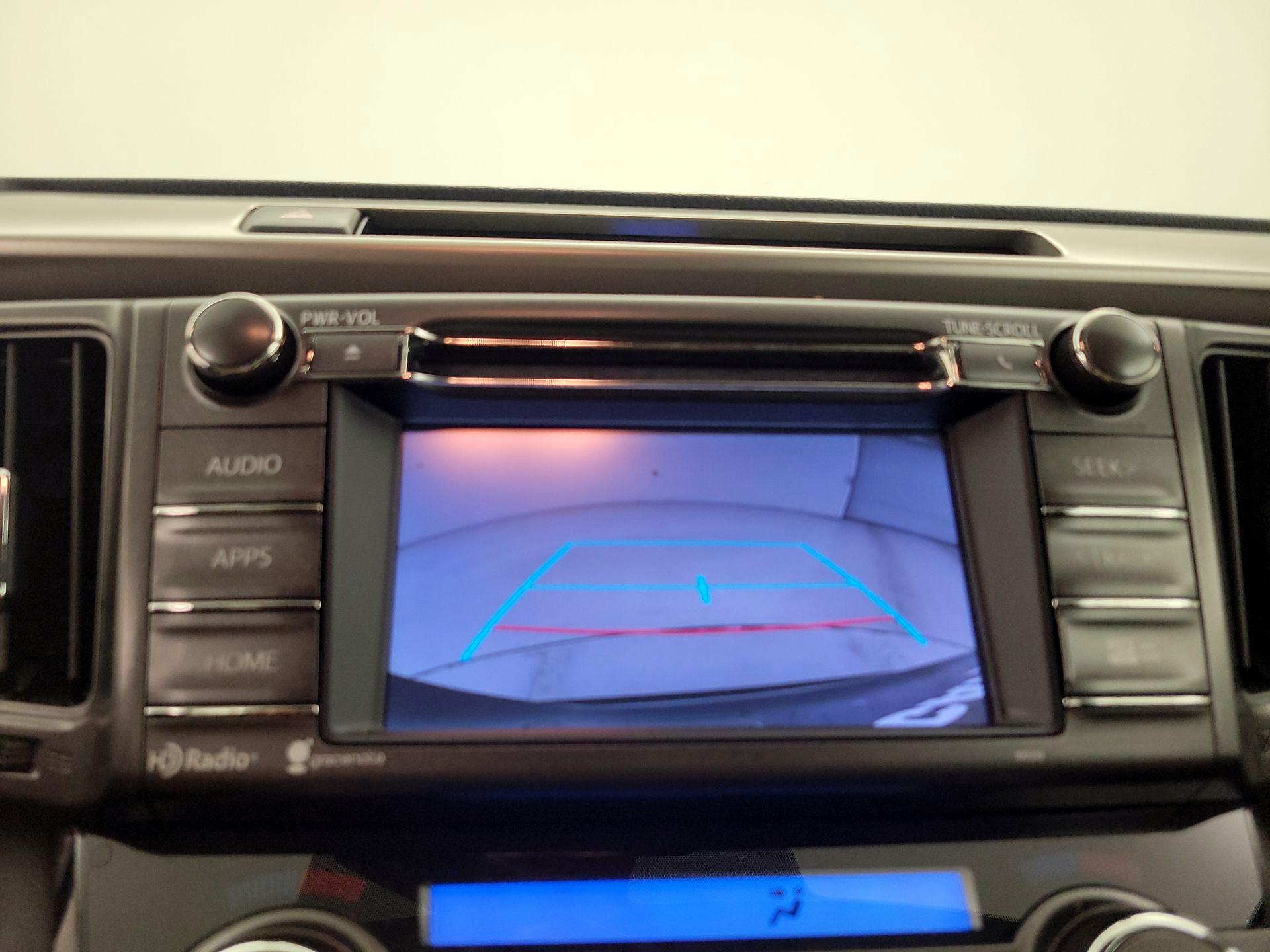 Thumbnail: 2015 Toyota RAV4 - 14