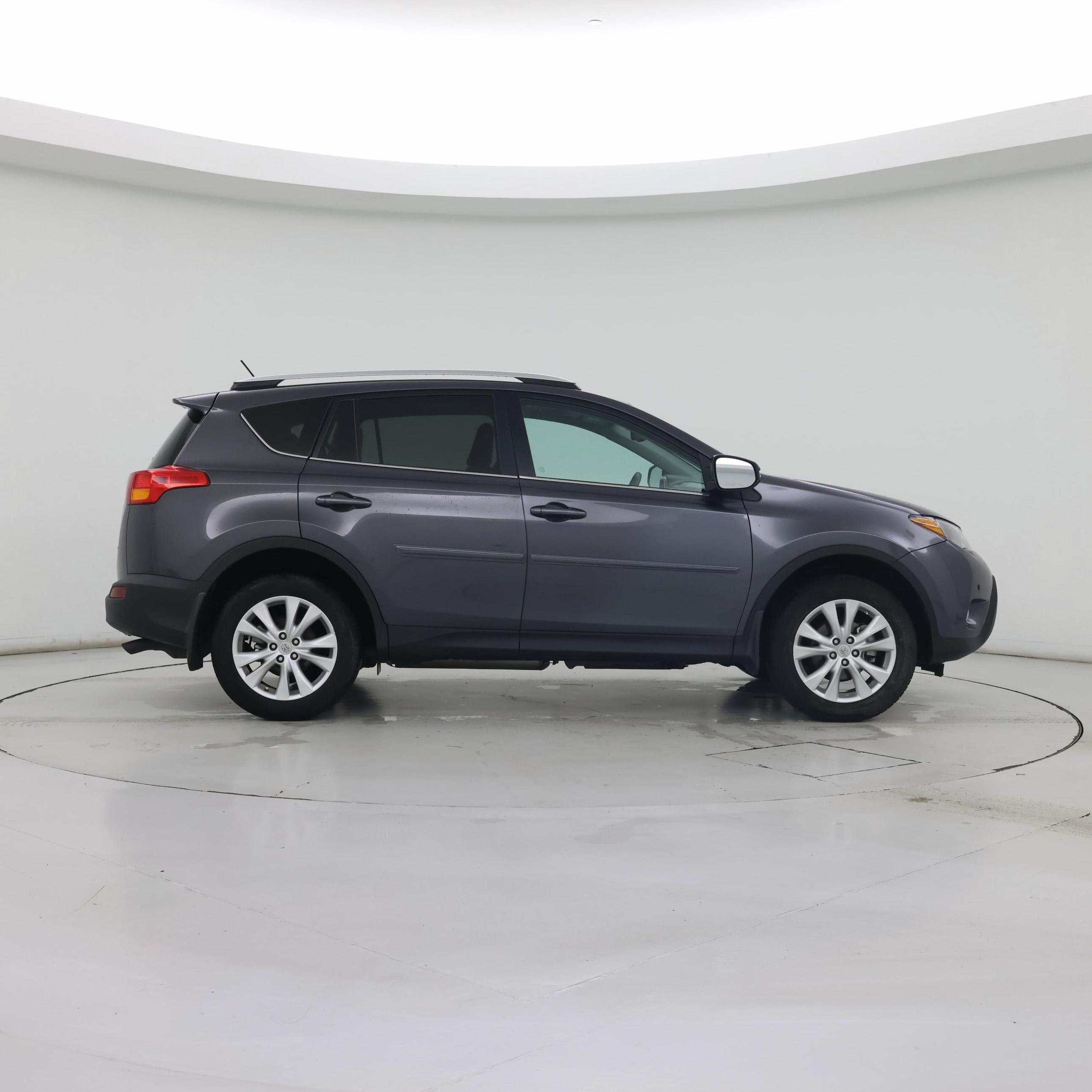 Thumbnail: 2015 Toyota RAV4 - 7
