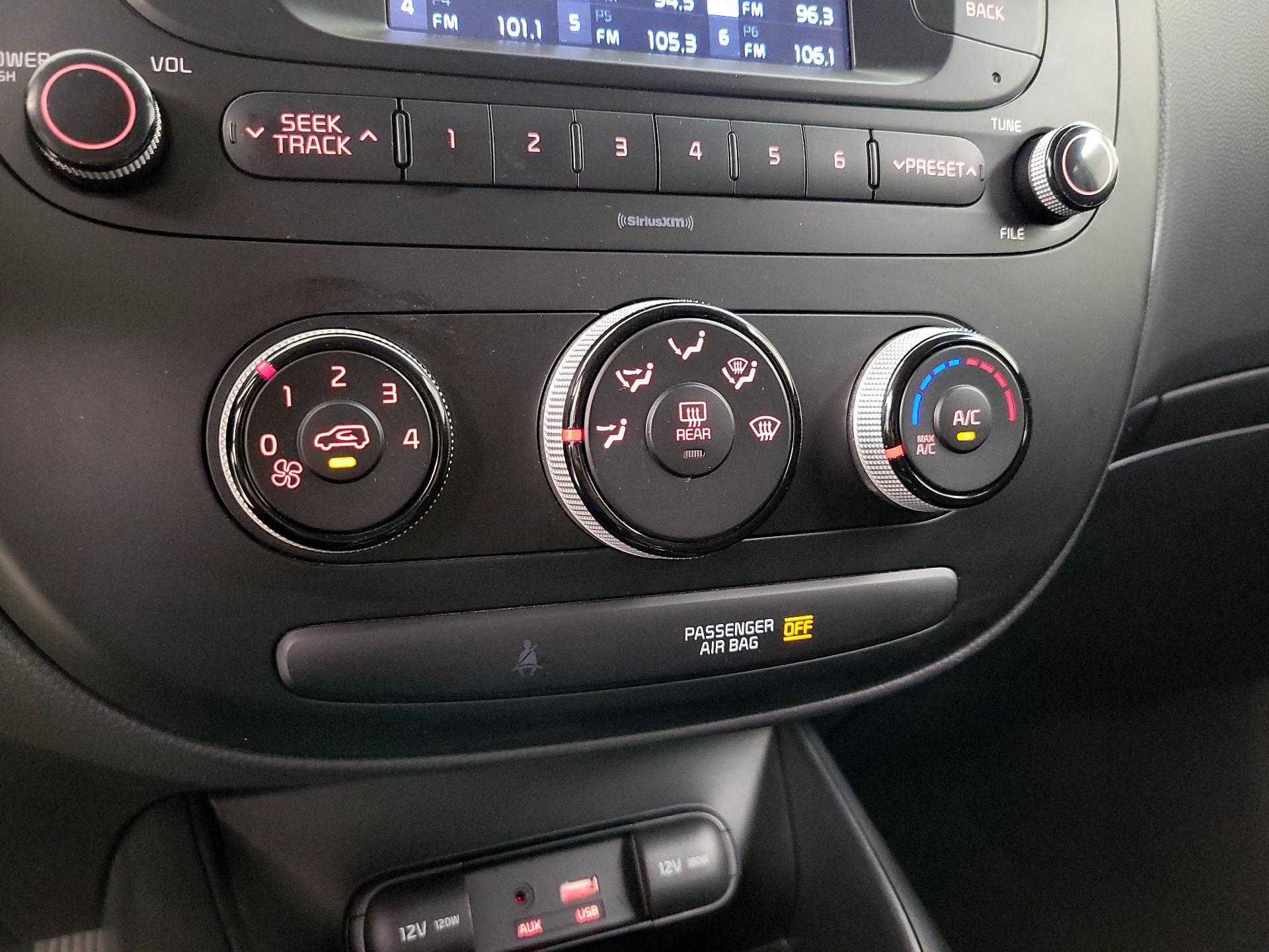 Thumbnail: 2017 Kia Soul - 15