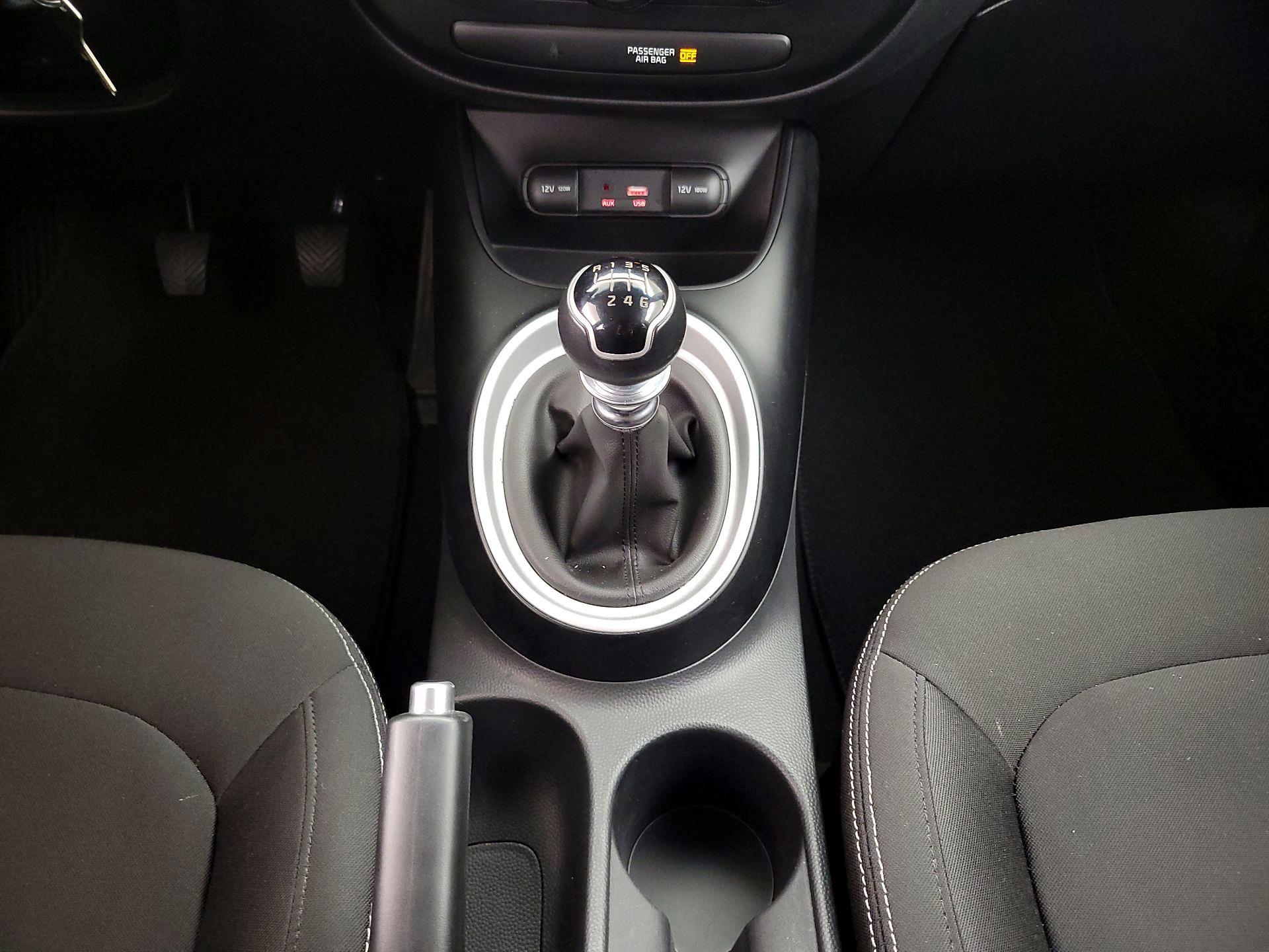 Thumbnail: 2017 Kia Soul - 16