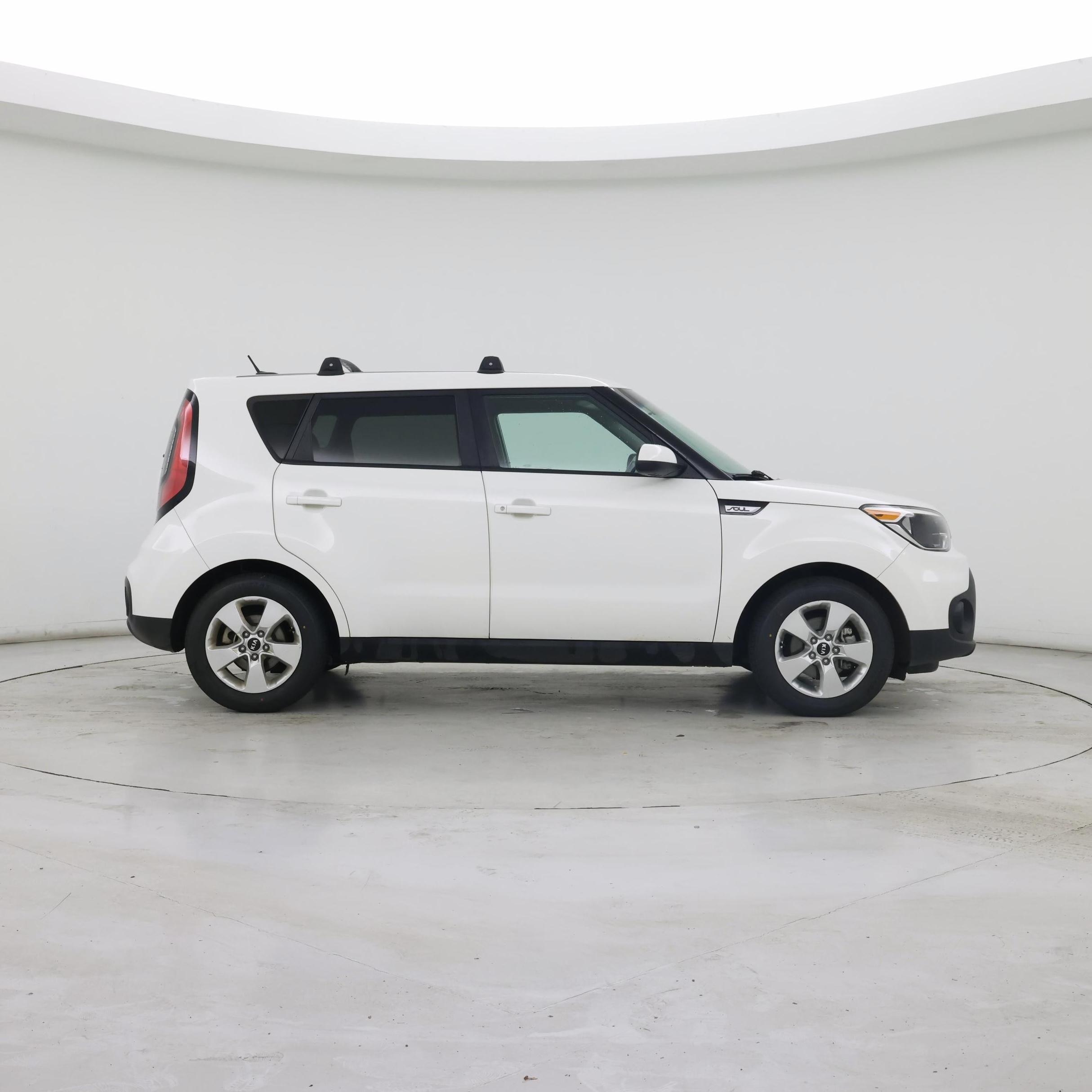 Thumbnail: 2017 Kia Soul - 7