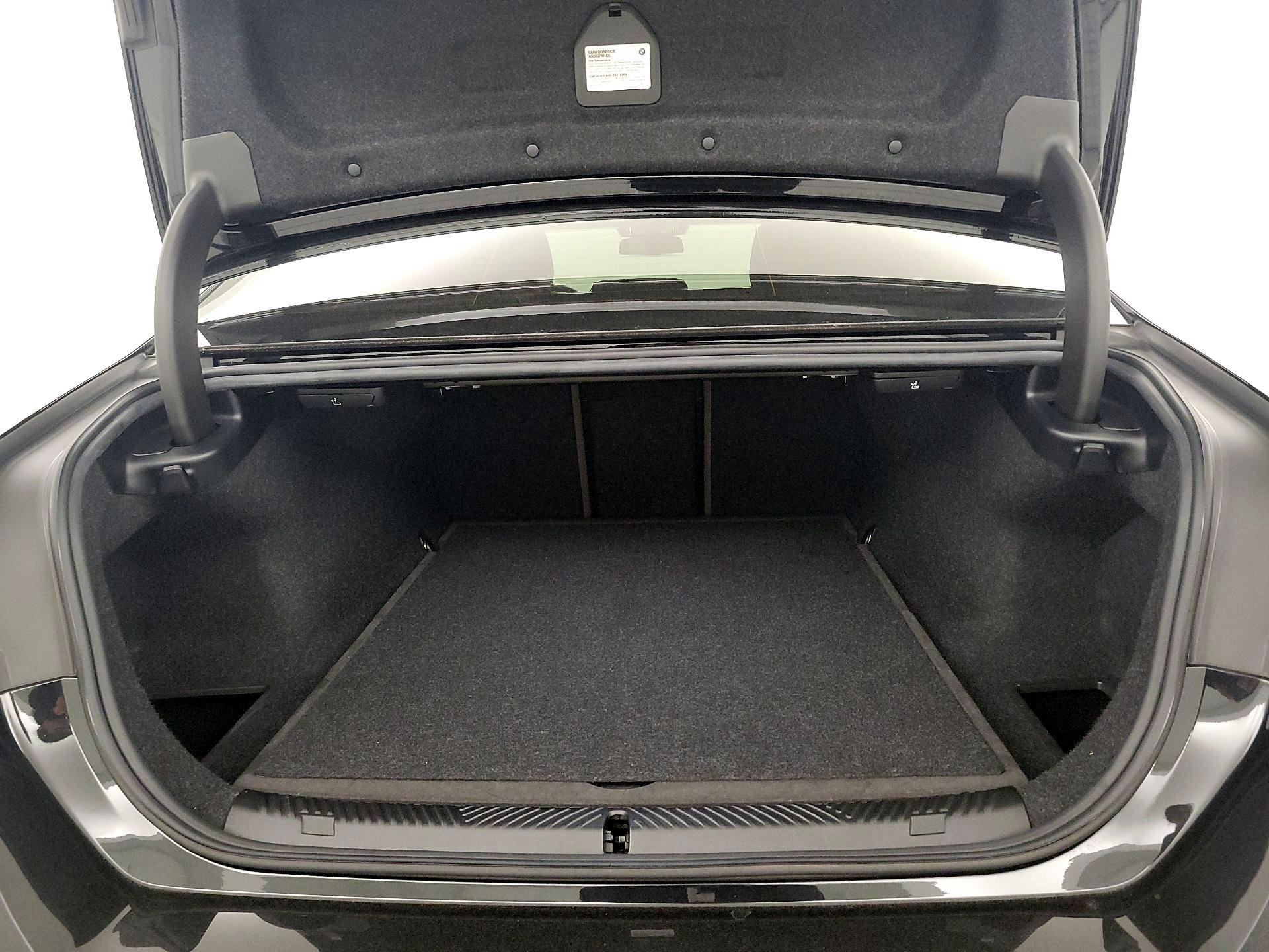 Thumbnail: 2024 BMW 5 Series - 20