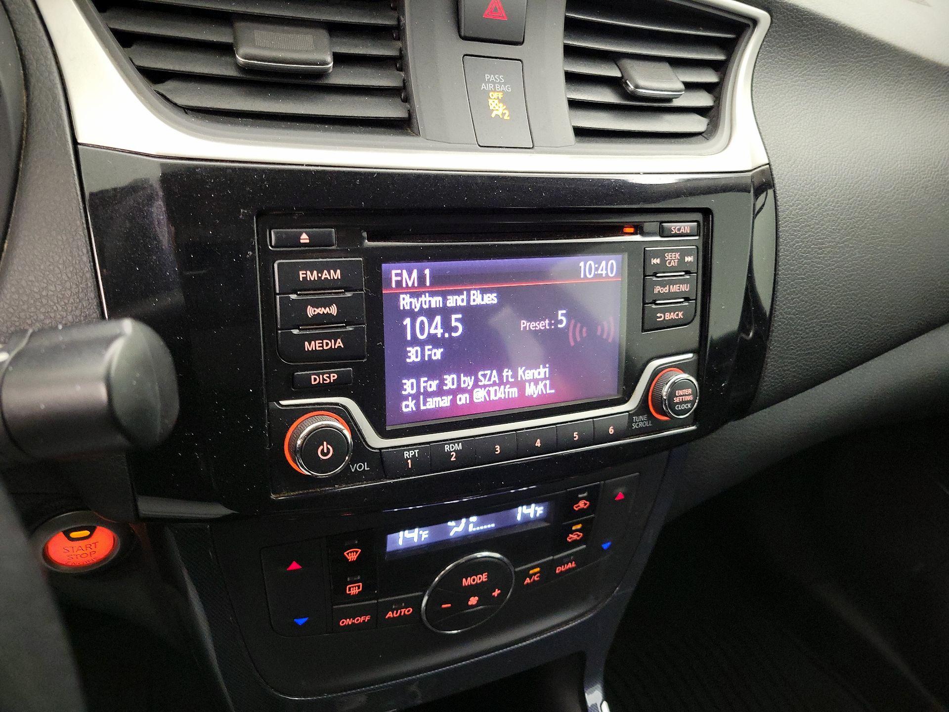 Thumbnail: 2018 Nissan Sentra - 15