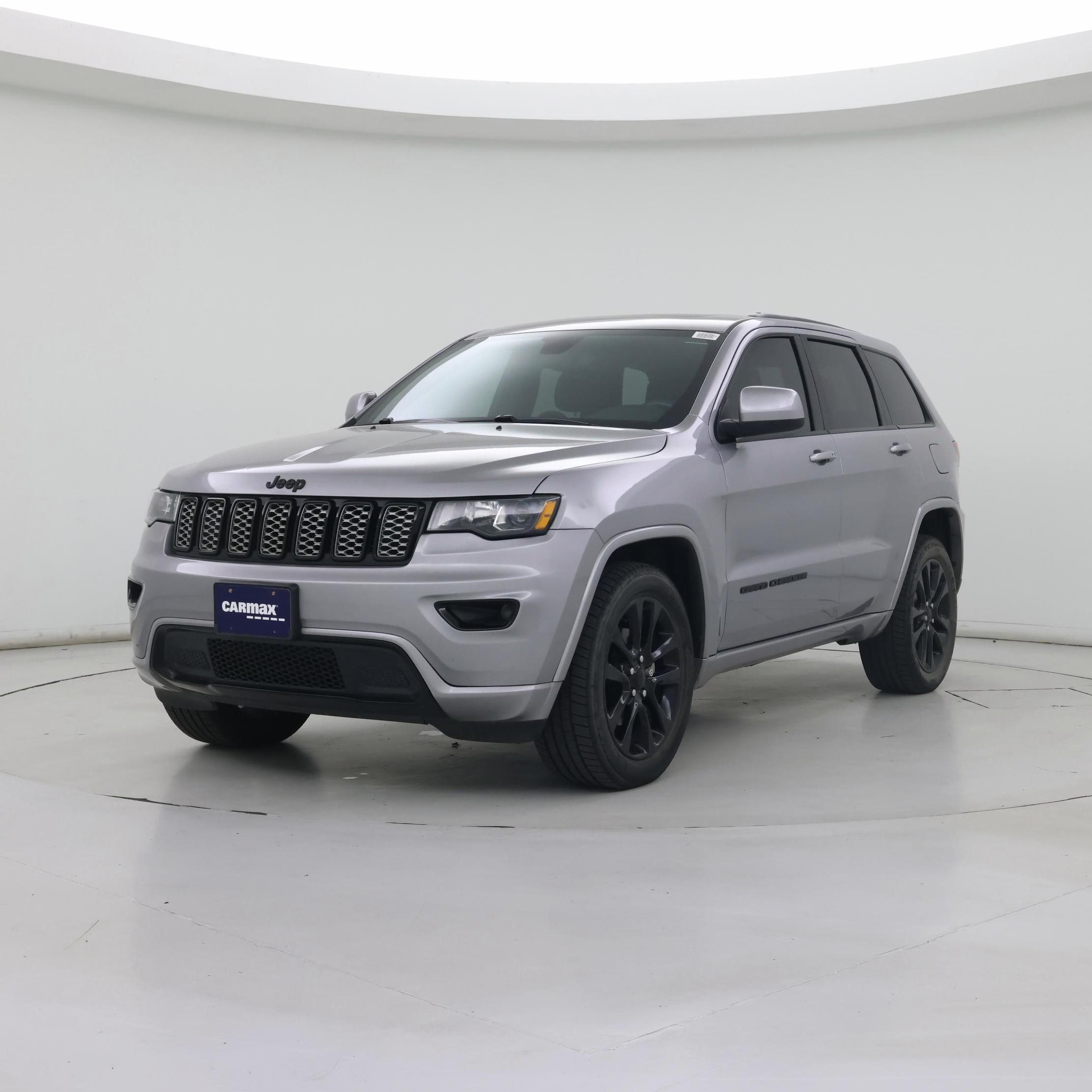 Thumbnail: 2018 Jeep Grand Cherokee - 4