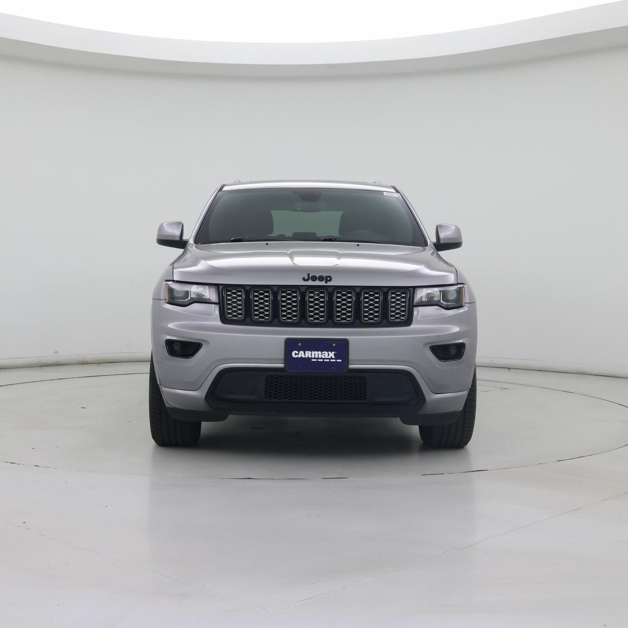 Thumbnail: 2018 Jeep Grand Cherokee - 5