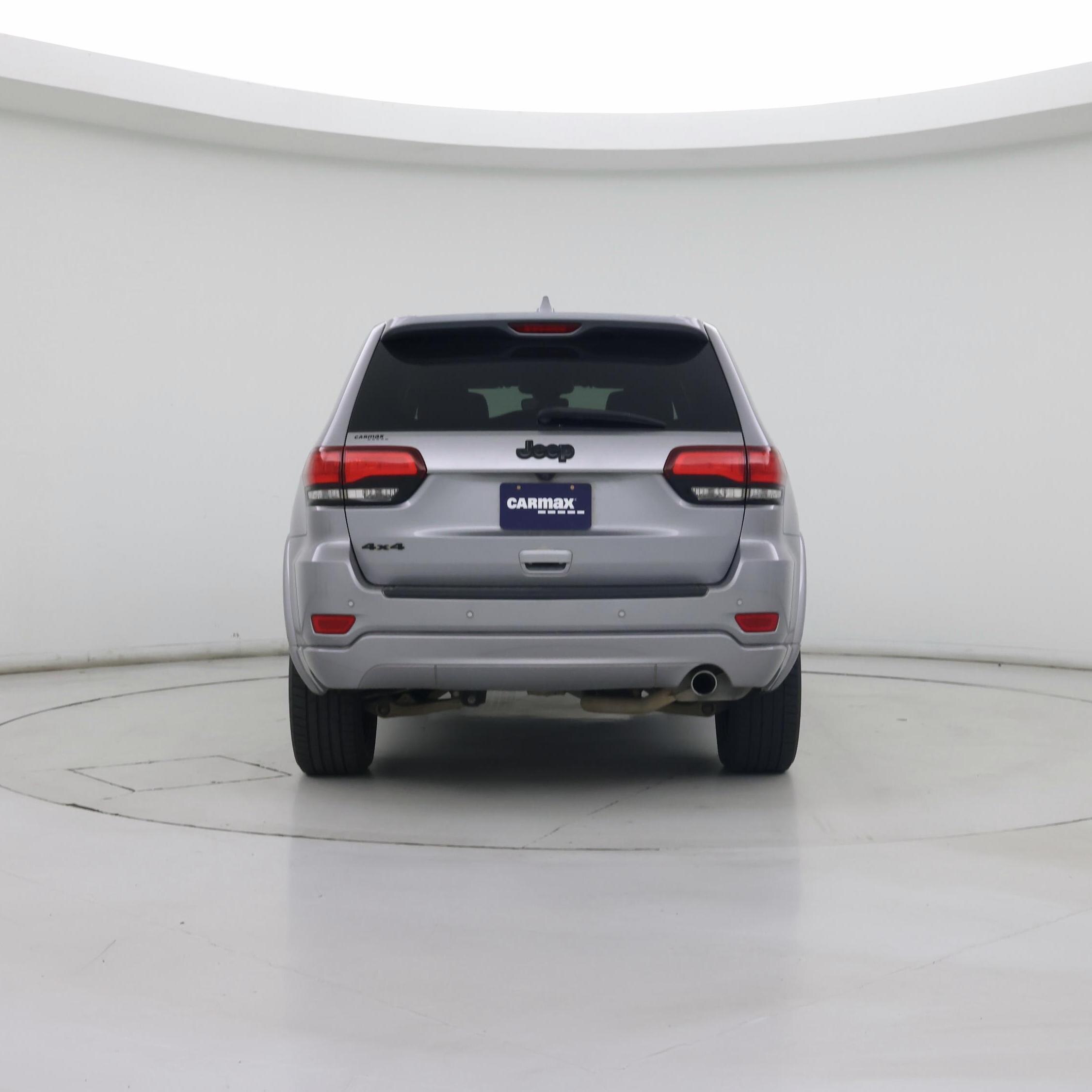 Thumbnail: 2018 Jeep Grand Cherokee - 6